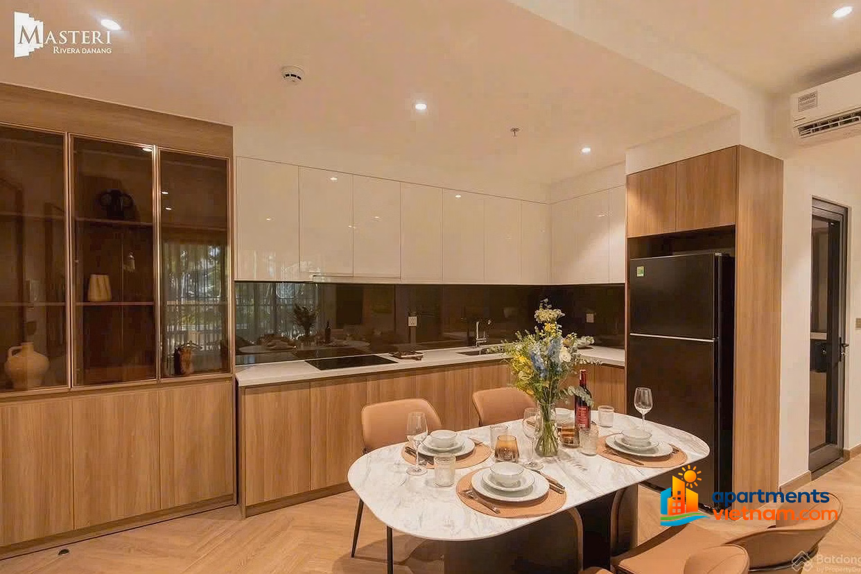 Foreign owner transfers 2-bedroom apartment 66.6m2, cool river view all year round, price 5 billion