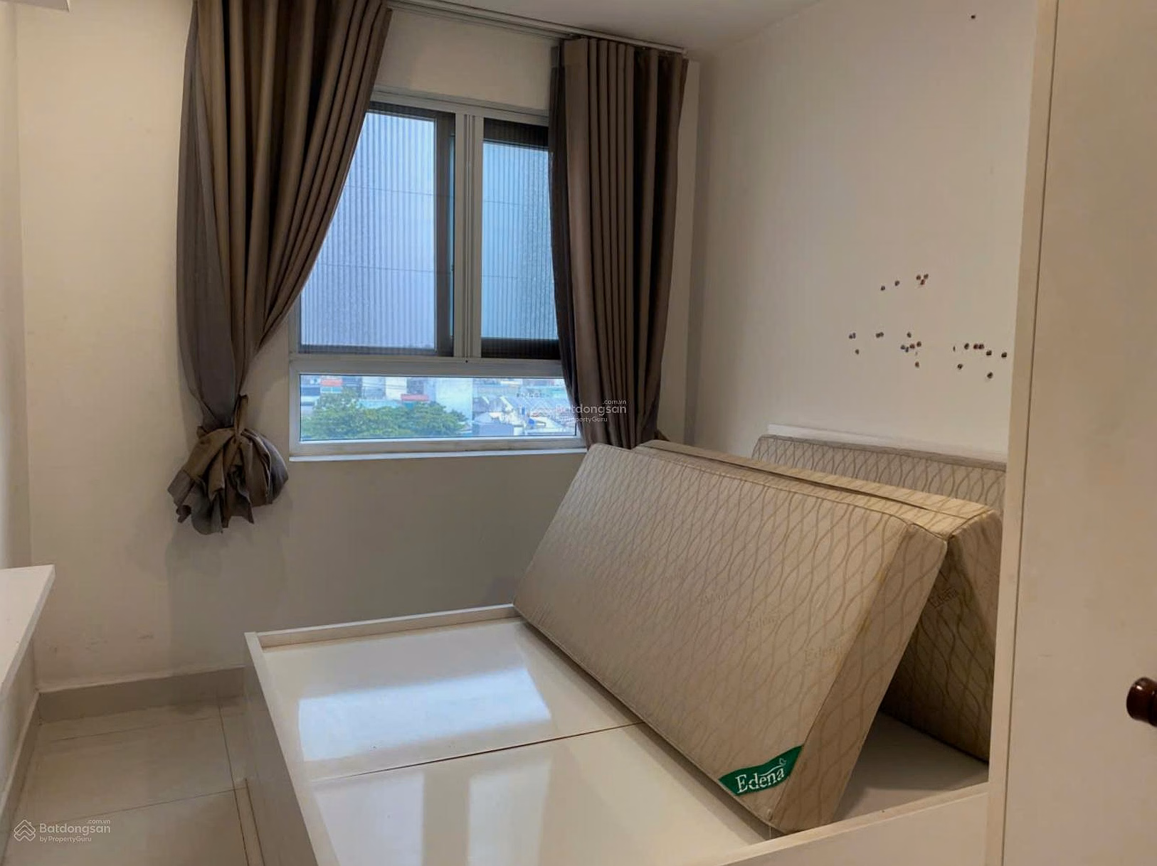 Urgent sale of Tara apartment No. 1A Ta Quang Buu, Ward 6, Q8, area 78m2, 2 bedrooms, 2 bathrooms, price 4.1 billion***