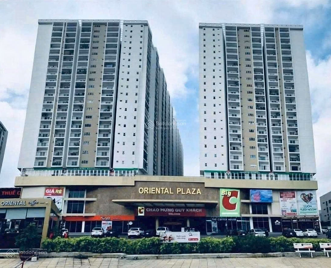 ORIENTAL PLAZA APARTMENT FOR SALE, AU CO. Area 85M² - 2 Bedrooms. 2WC RED BOOKS, LOAN SUPPORT