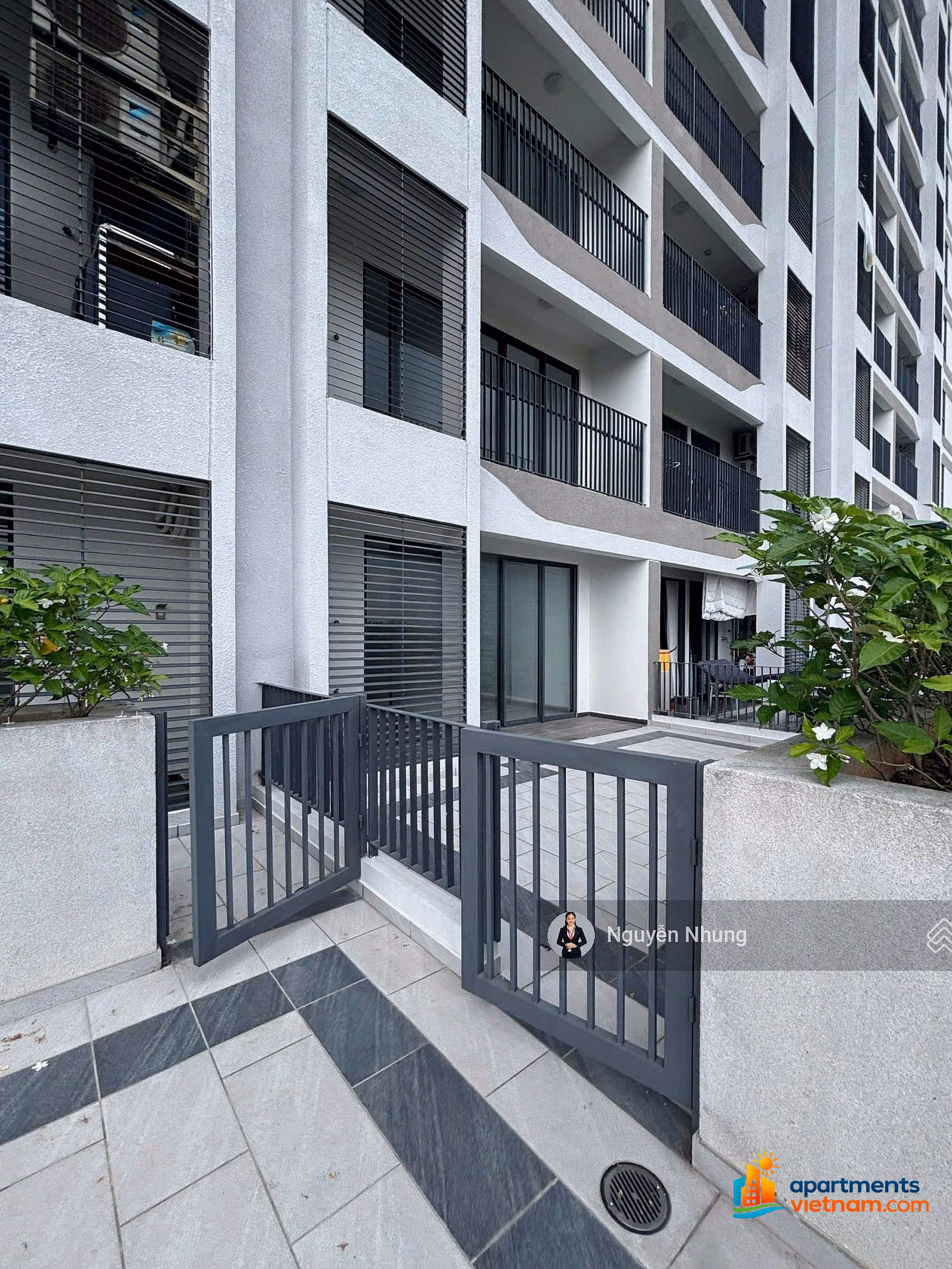 (MT Eastmark City) - Young couples earning 40 - 70 million/month should read this news