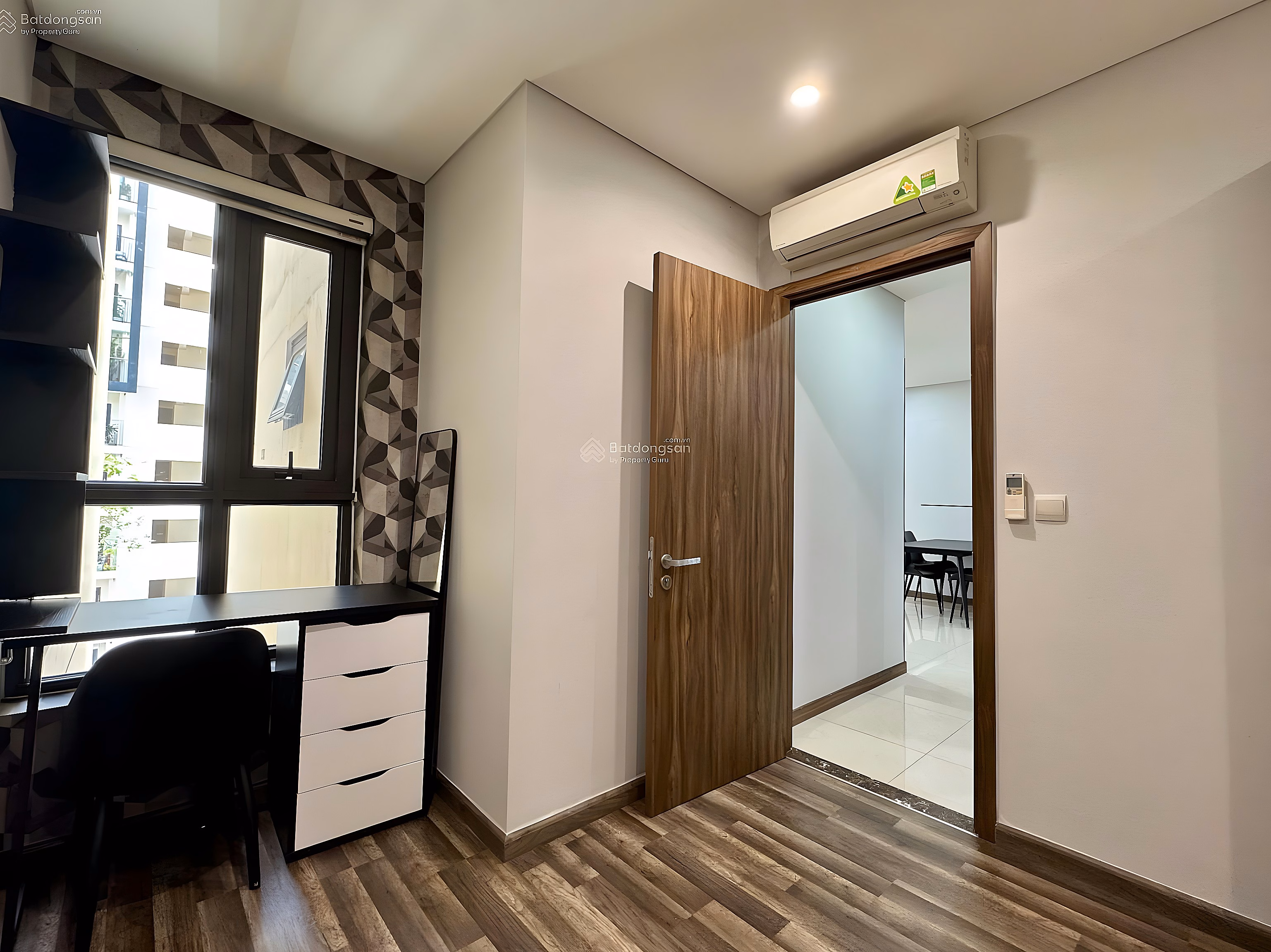 Long-term rental 2-bedroom apartment, fully furnished, beautiful house, Southeast balcony, check in immediately