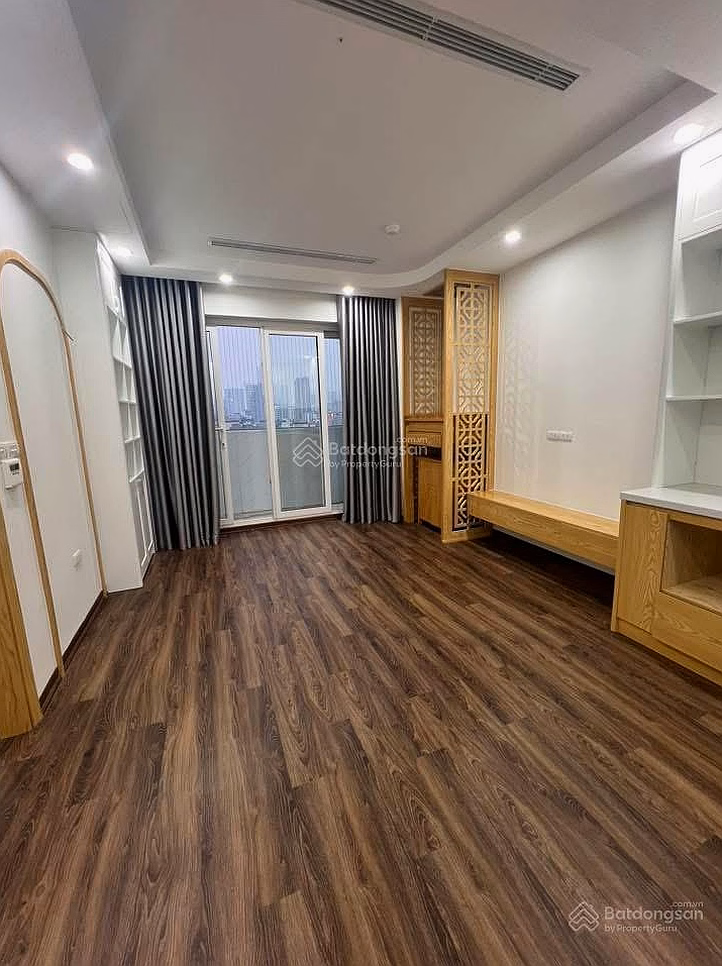 Standard center for sale: 50m2, 1N, 1K, beautiful house in Tran Quy Kien, nice, square floor, can be renovated to 2N, 2VS