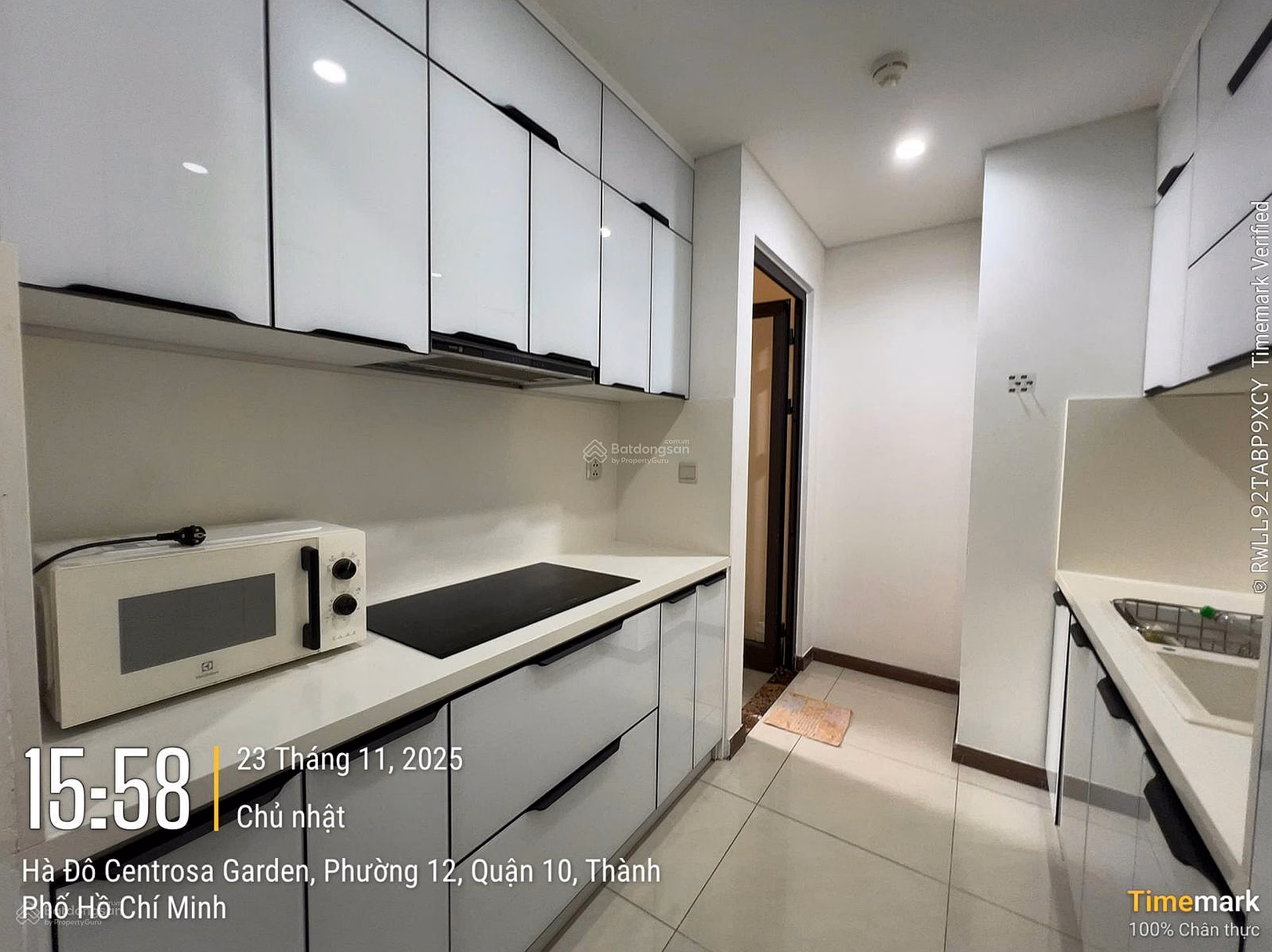 Long-term rental of 2-bedroom apartment, full of beautiful furniture, genuine equipment, 25 million/month