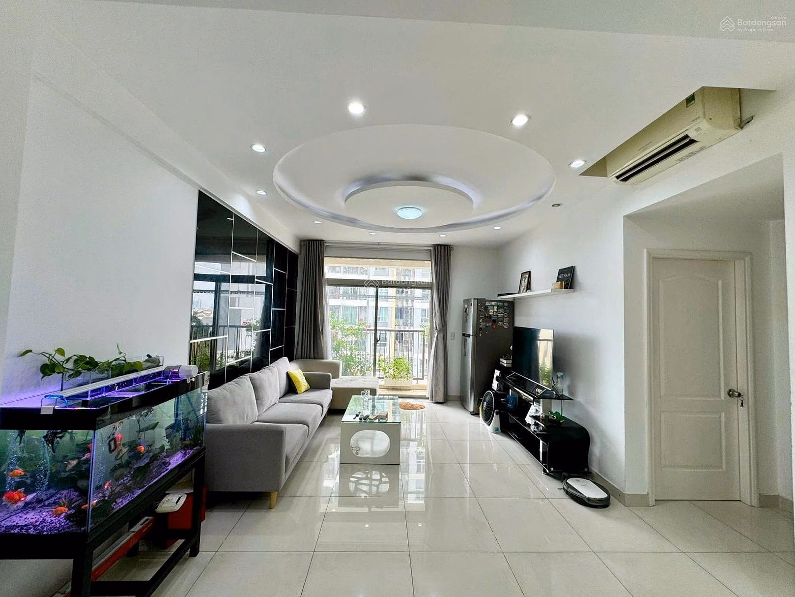 Rare! Selling 2 bedrooms 1 bathroom PARCSpring - airy house with beautiful floors and airy balcony, super good price only 4.2 billion