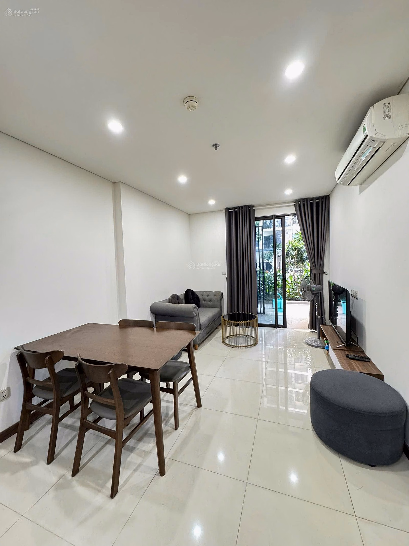 Apartment for rent with 1 bedroom+, pool view
