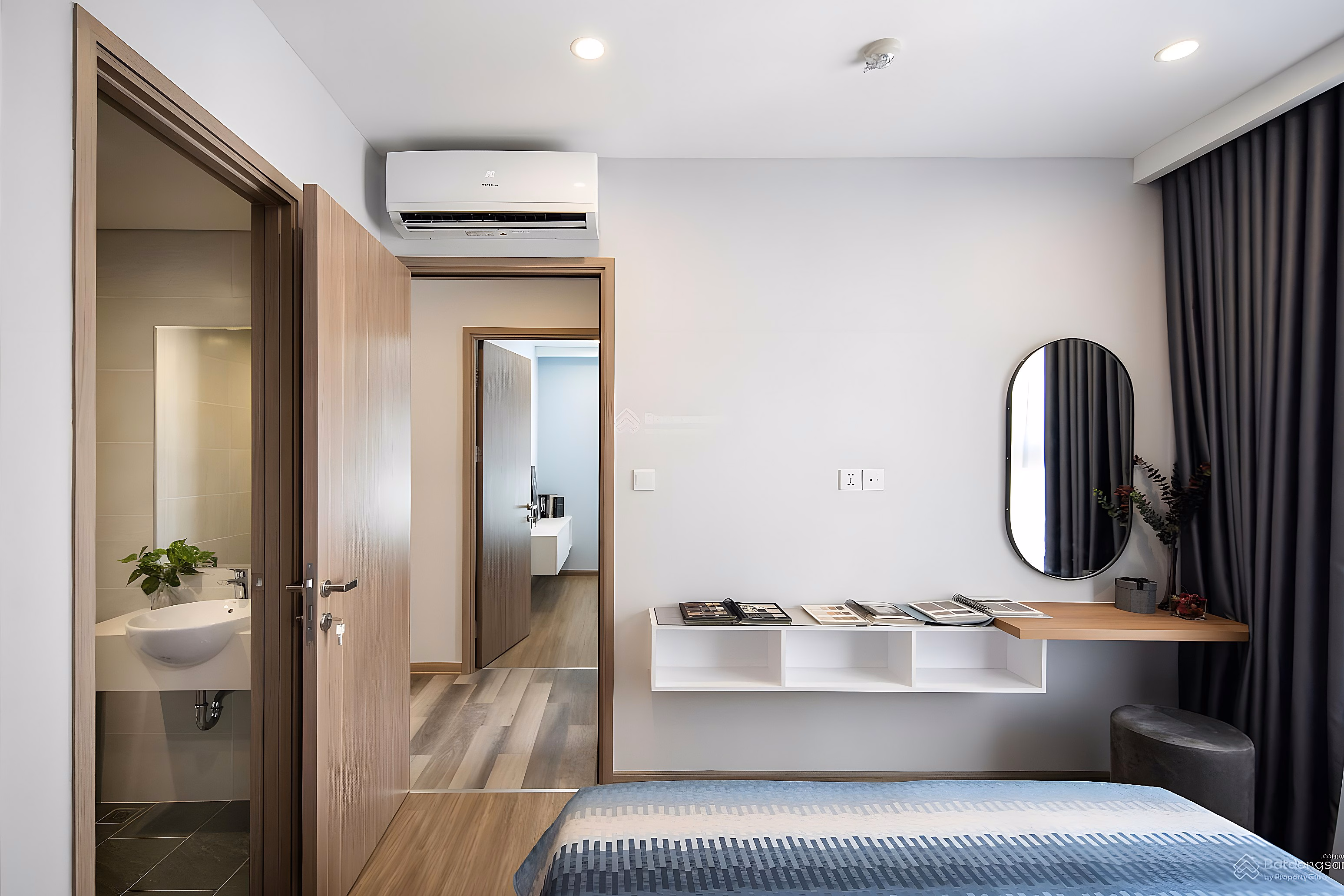 Thuy specializes in selling 3 bedroom Vinhomes Smart City - I send you 08 very good apartments that you can buy today!