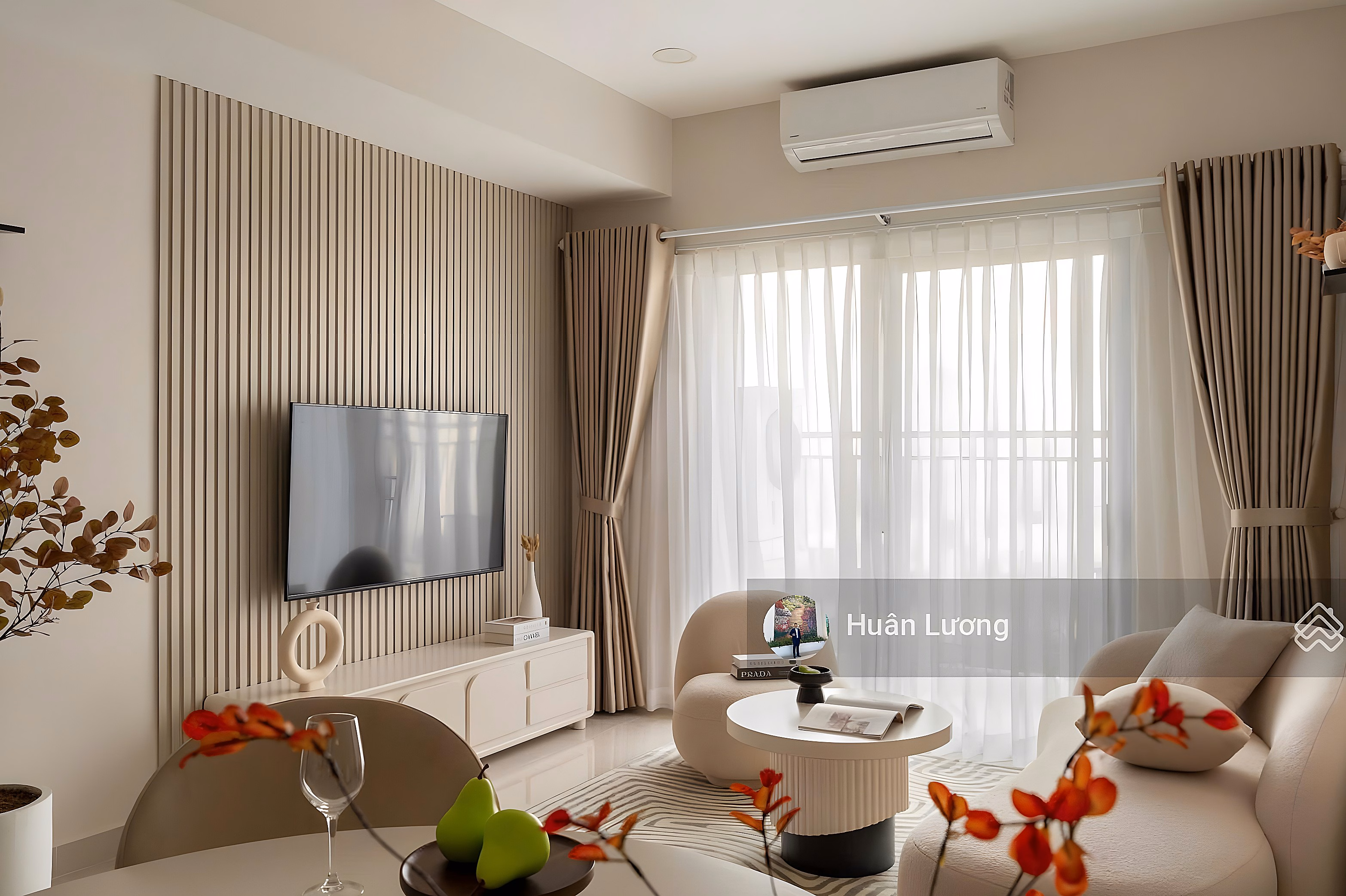 Hot New! Thien needs to sell quickly 3BR-2WC corner apartment with fireworks view in District 1, already registered at Kingdom 101, District 10