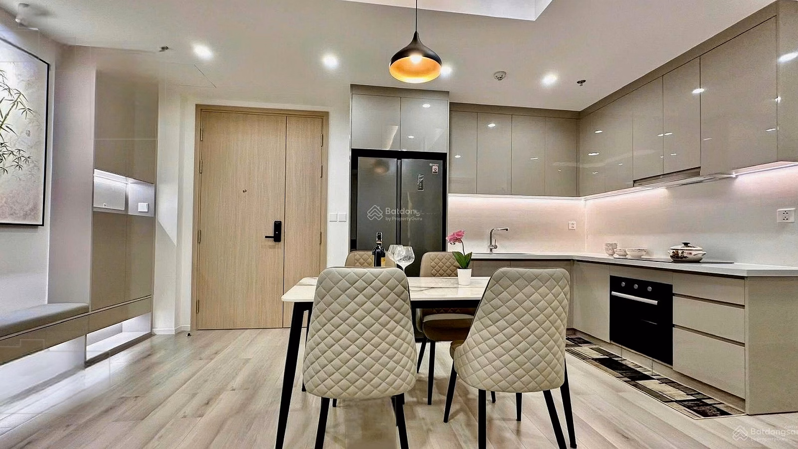 1-bedroom, 2-bedroom, 3-bedroom apartment for rent in Vinhomes Grand Park District 9, new house with nice view and cool direction near Vincom
