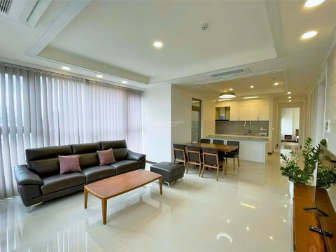 The owner sends a basic 3-bedroom apartment for rent - fully furnished at Starlake