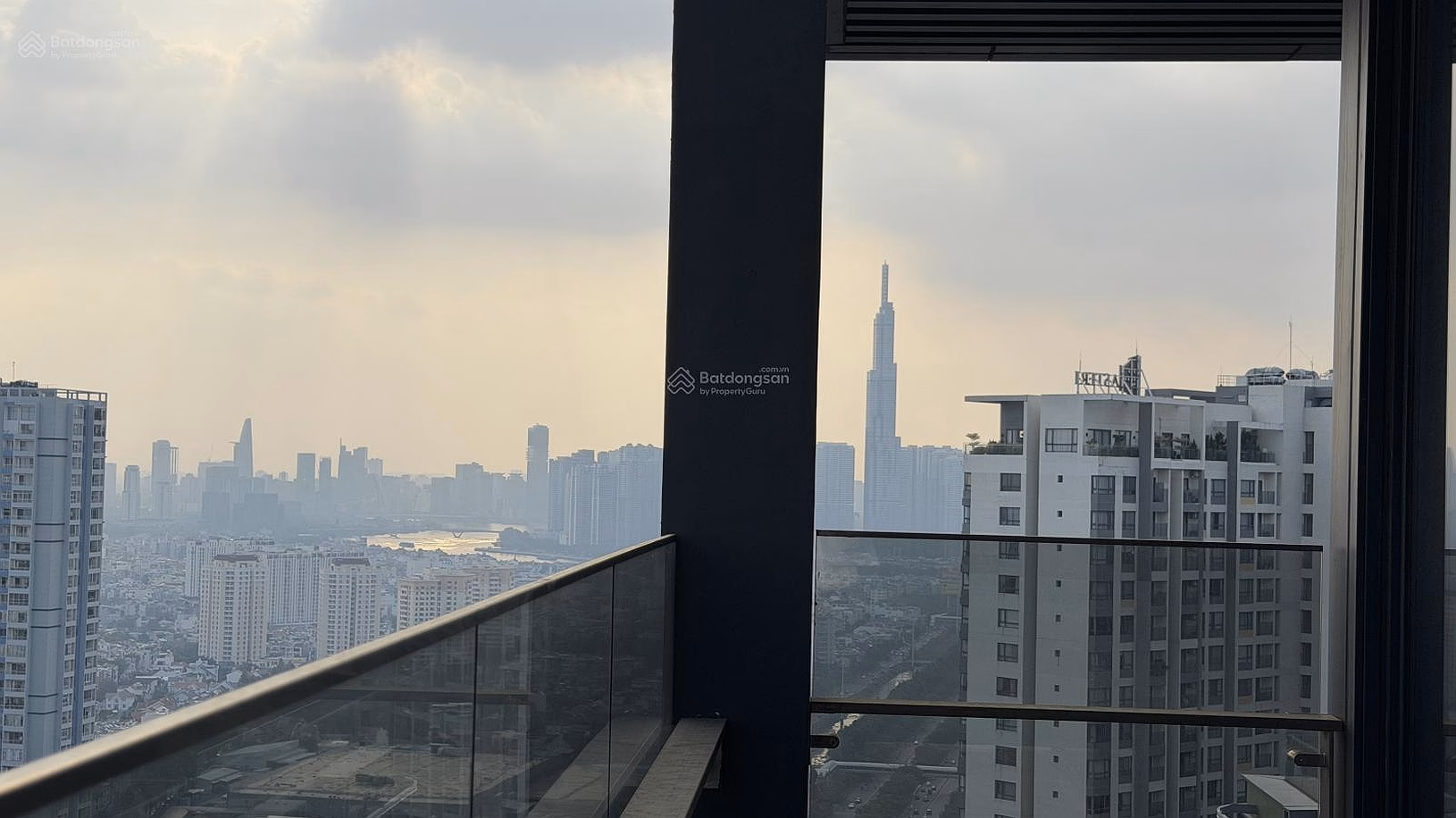 The only penthouse for sale at Lumiere Riversaide Thao Dien District 2