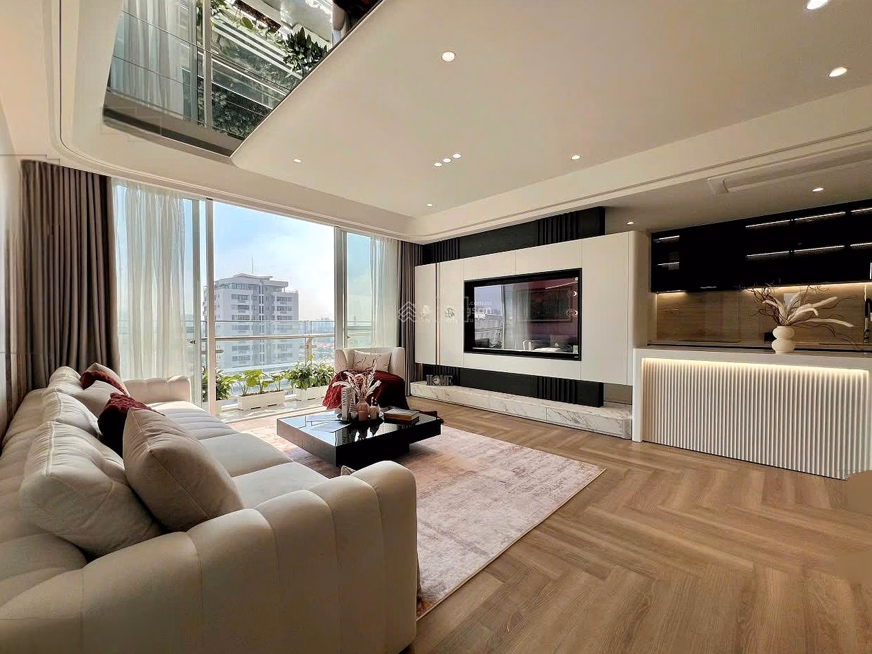 Urgent sale of luxury apartment Hung Phuc Premier Phu My Hung District 7 - Area 98m2 price 8.2 billion Contact 0918 622 ***