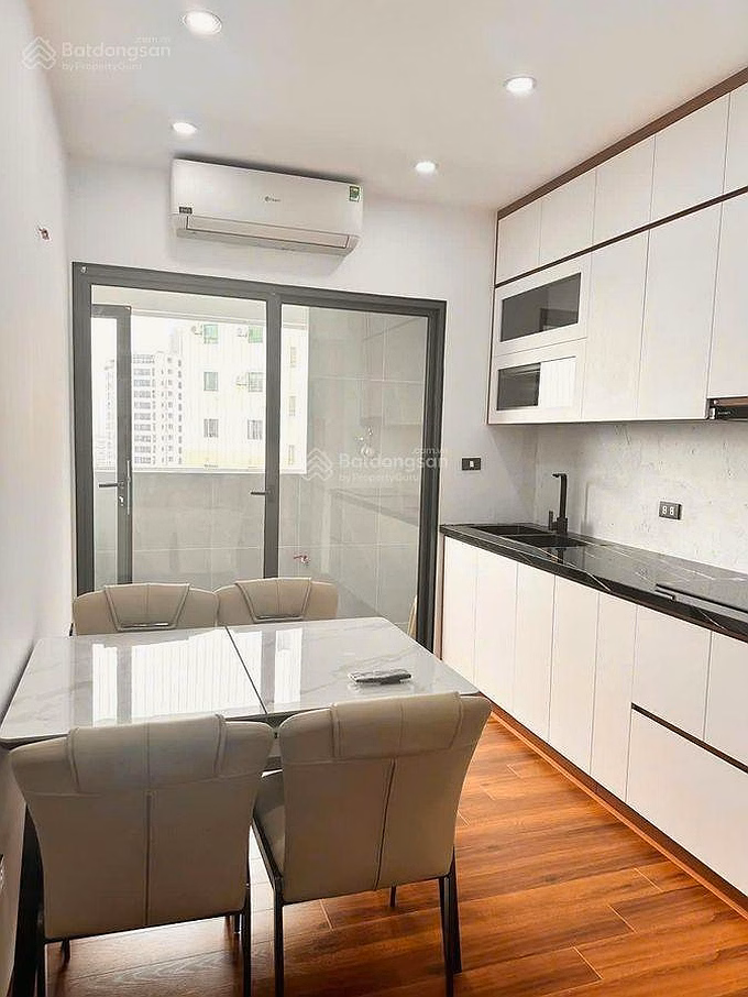 HOT - THAI HA LUXURY APARTMENT - DONG DA - RIGHT NOW FOR TET - BEAUTIFUL FLOOR - FULL FURNITURE - Area 80m2 - Only 9.x billion