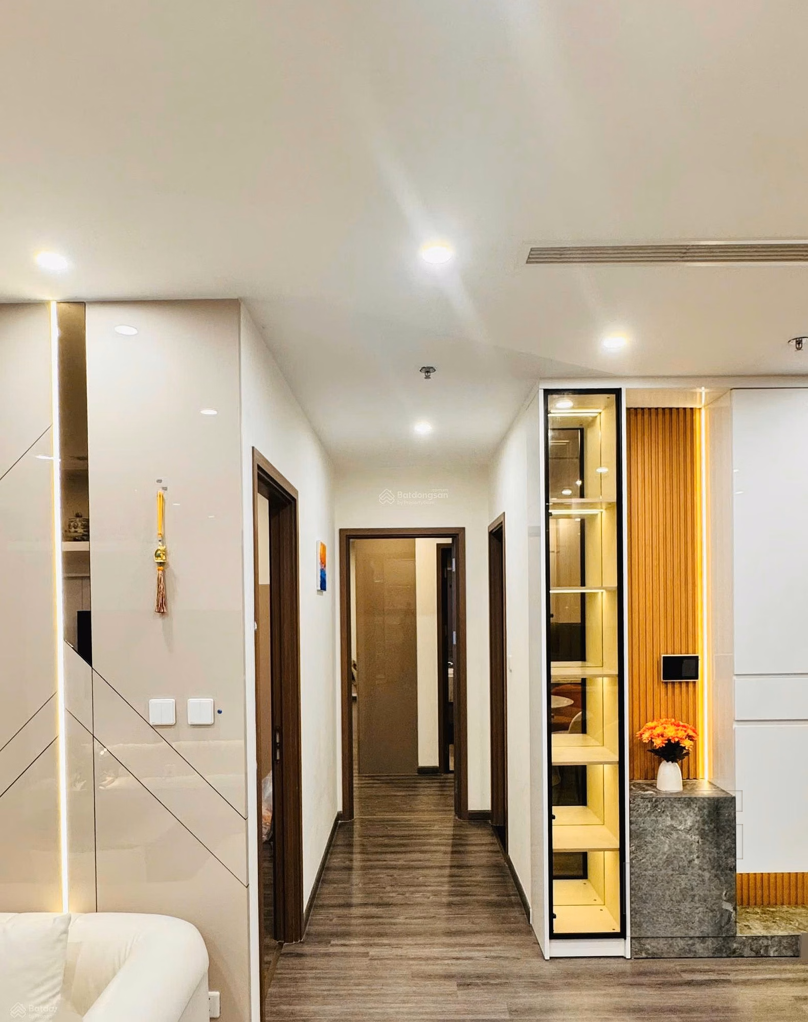 Excellent beautiful apartment for sale at The Tonkin, 6.3 billion, 64.7m2, 2 bedrooms, 2 bathrooms, Tay Mo, Nam Tu Liem, Hanoi