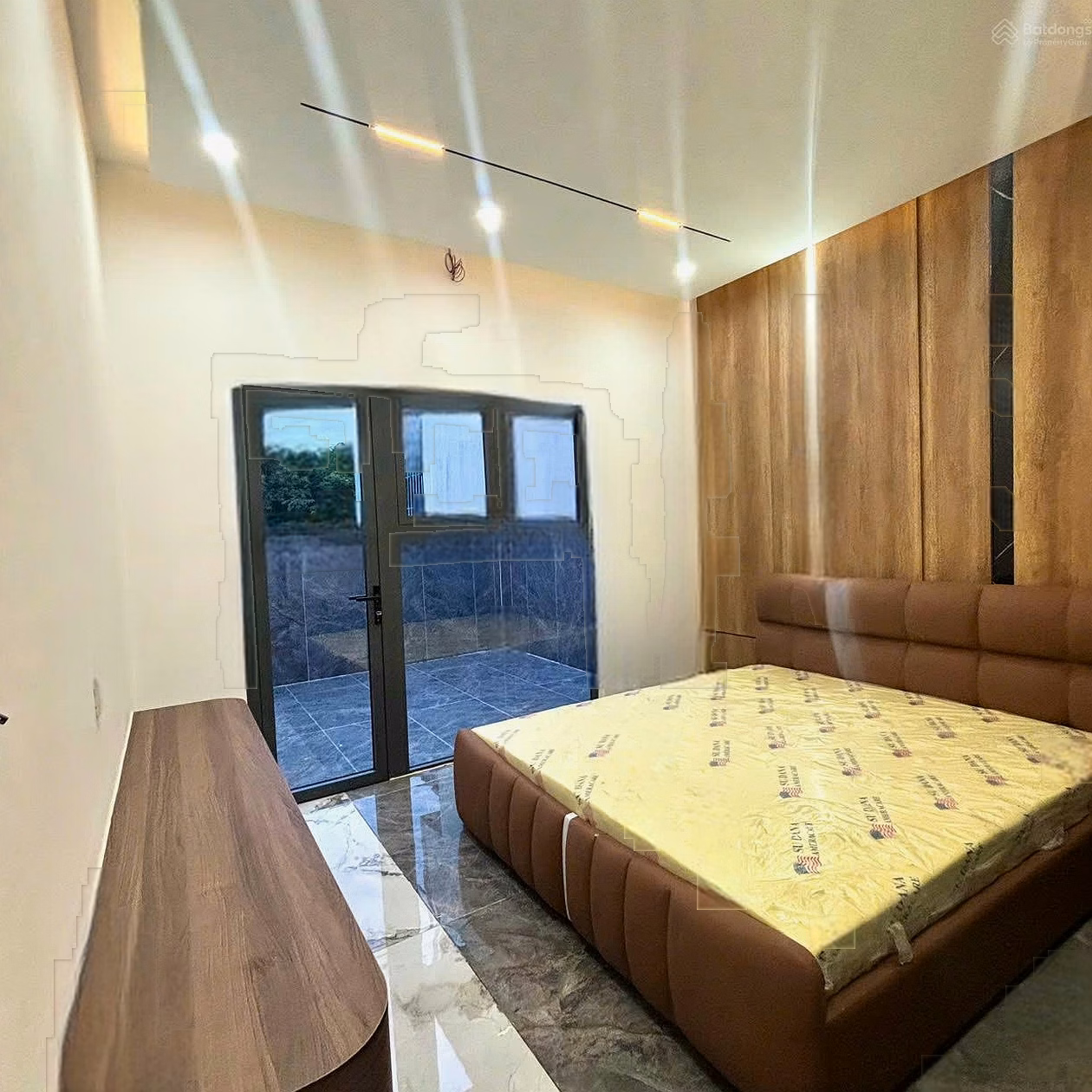 New modern 3-storey house for sale on Kieu Son Den street - Hoa Xuan - Da Nang, near AEON Mall