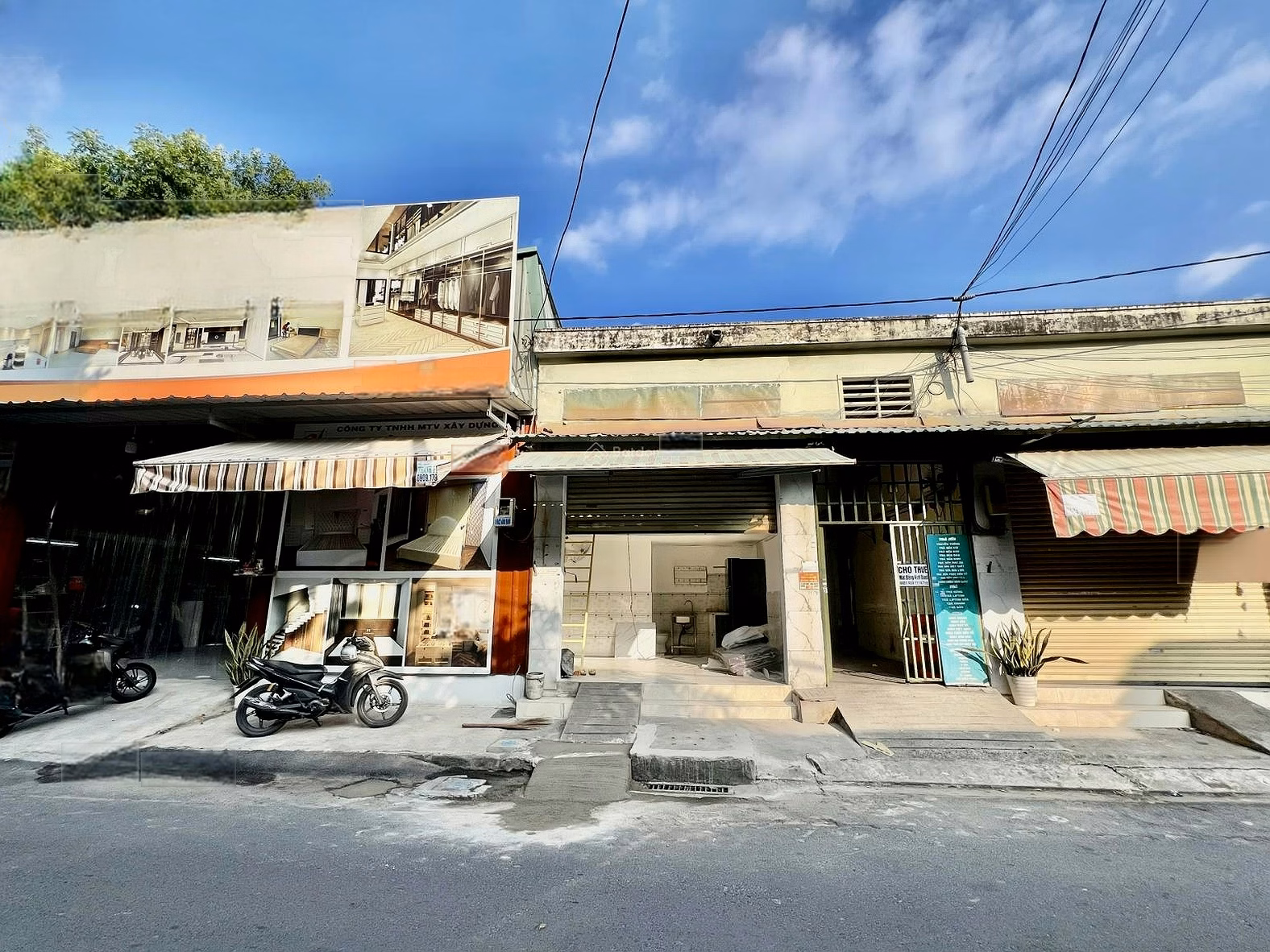 Business kiosk with 32m2 attic, 24/24 camera, frontage, 208 Ho Van Long, Binh Hung Hoa B Ward, Binh Tan