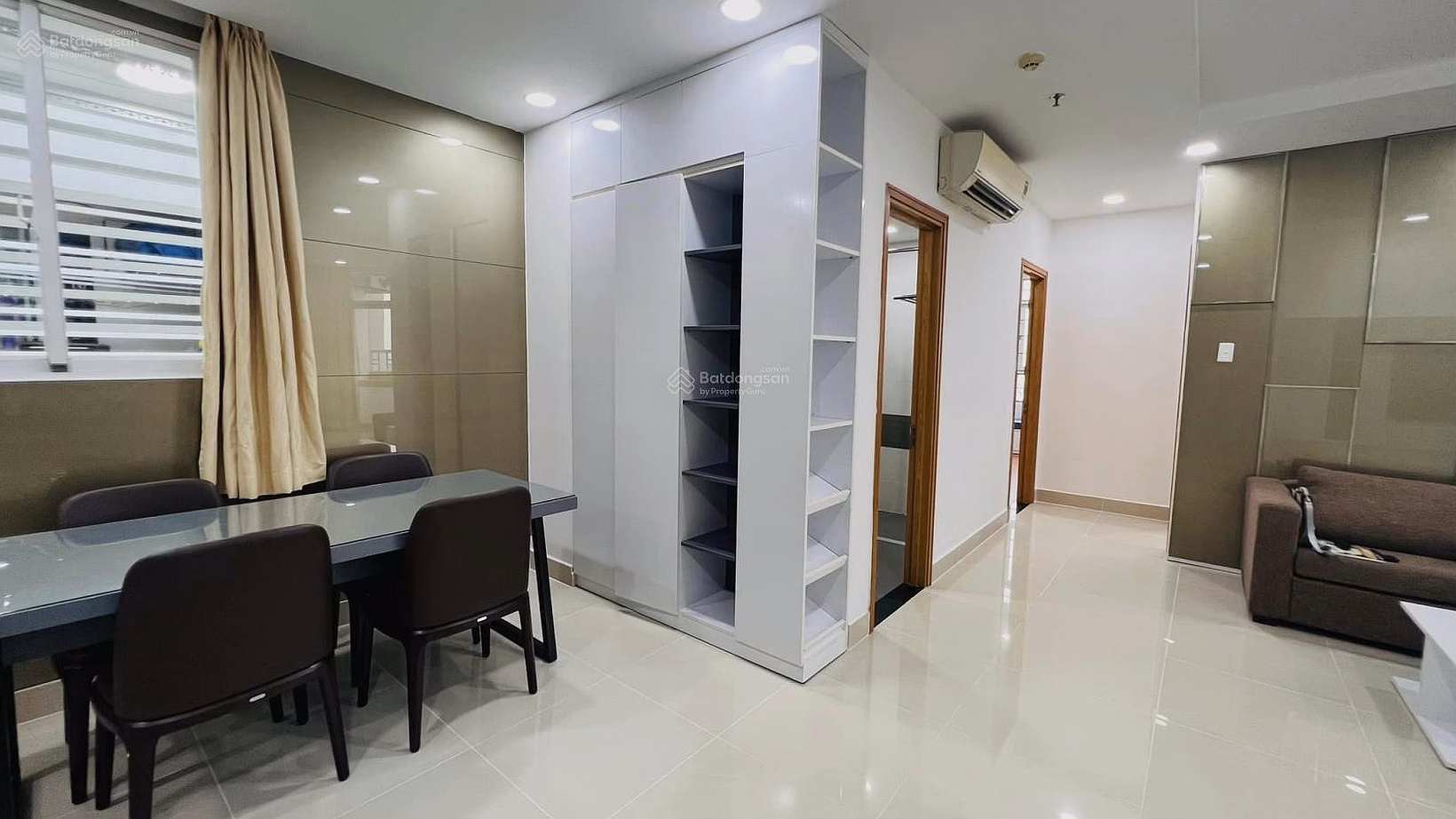 Need to sell quickly Him Lam Cho Lon, 4.7 billion, free furniture. Contact 0903 675 *** meet Tham.