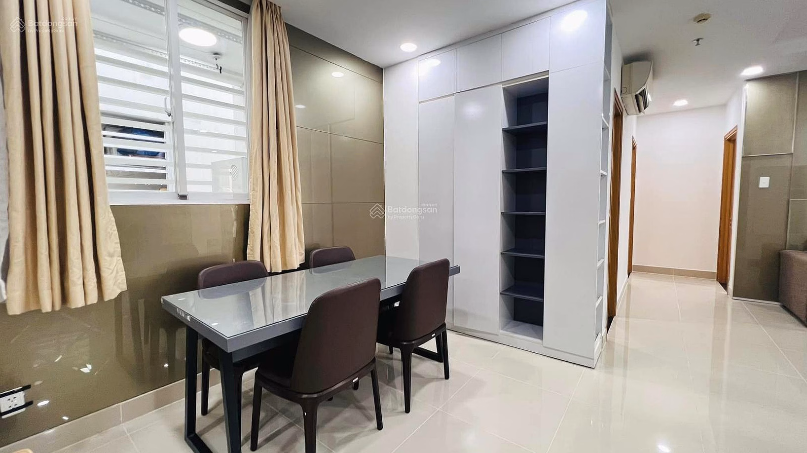 Need to sell quickly Him Lam Cho Lon, 4.7 billion, free furniture*** meet Tham