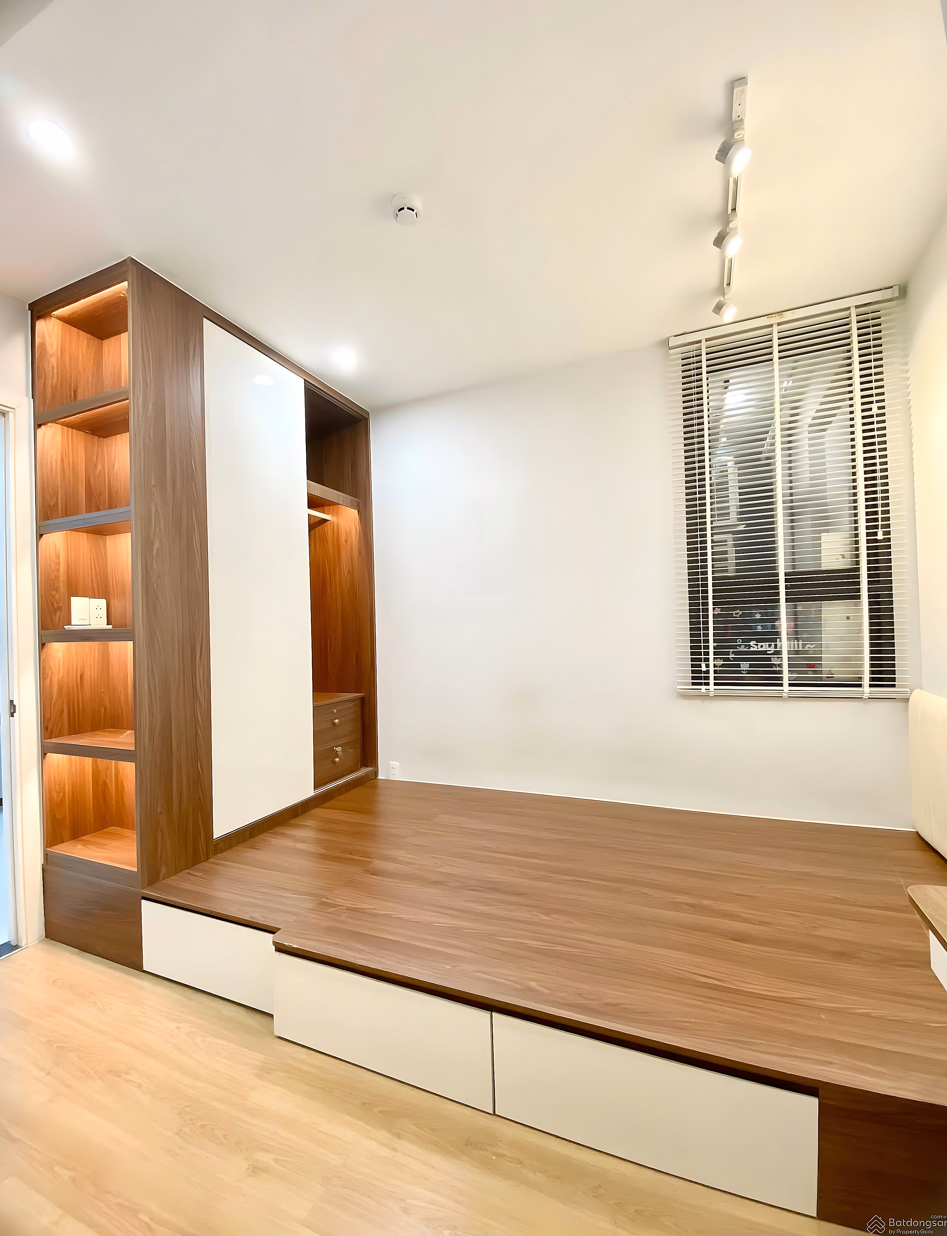Saigon Intela apartment for rent, 50m2, fully furnished, just bring your suitcase, rental price is 6,500 million/month