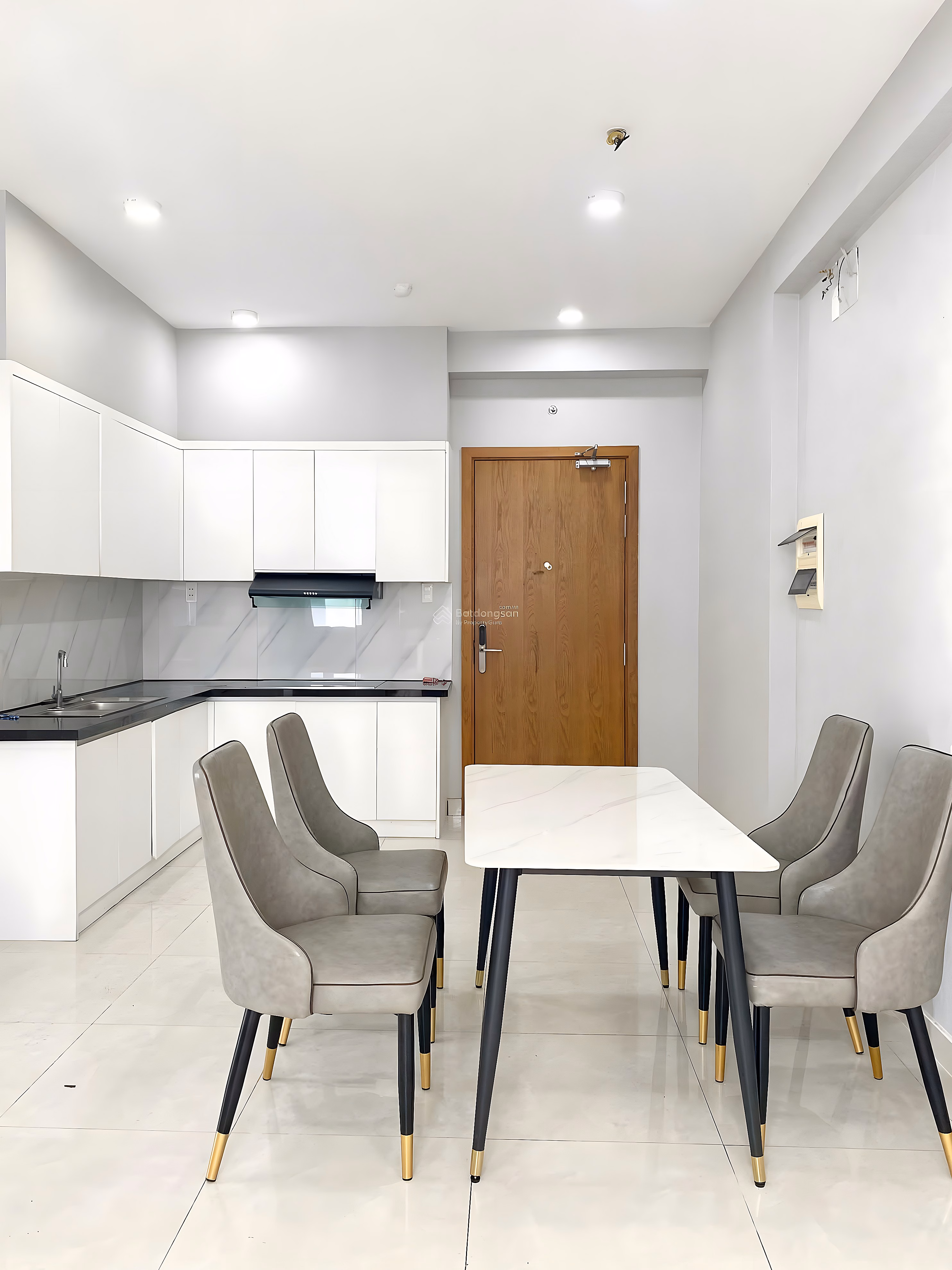 Saigon Intela apartment for rent, 50m2, fully furnished, just bring your suitcase, rental price is 6,500 million/month