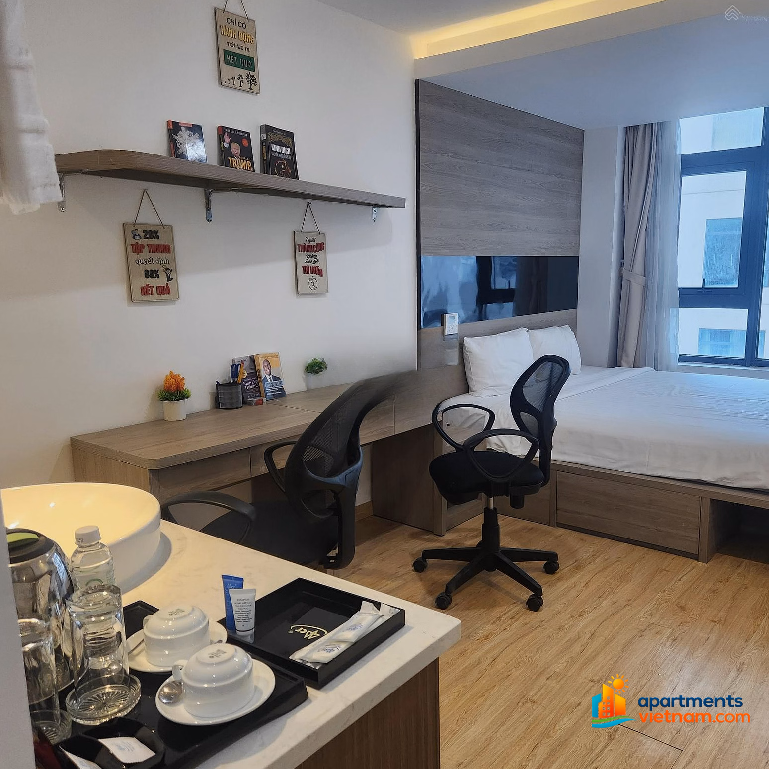 The owner sells an apartment at a good price at Muong Thanh Vien Trieu
