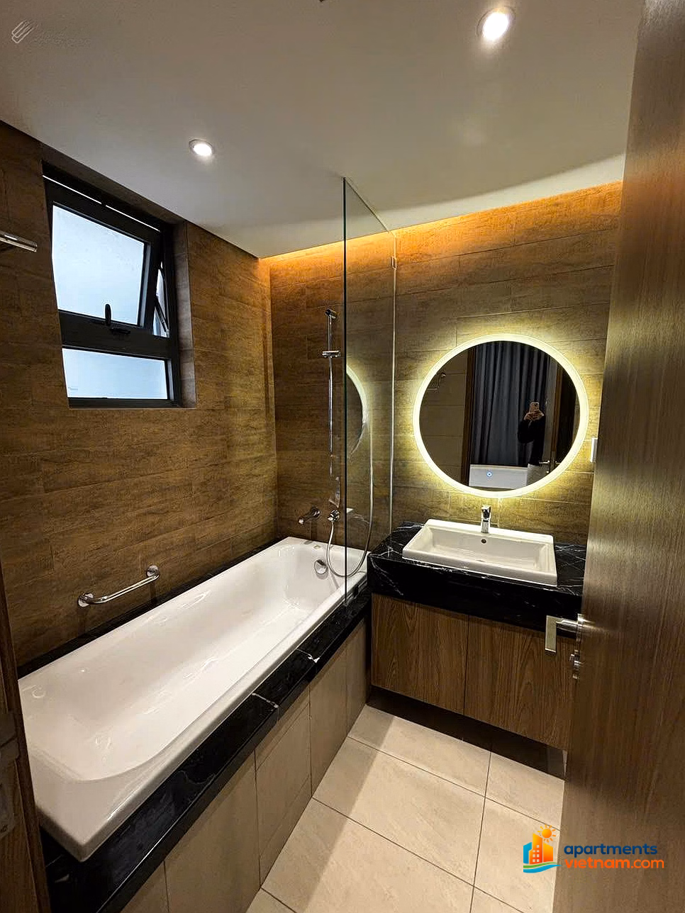 Selling 3 bedroom Diamond Alnata Plus apartment with all books, free car, free bed and wardrobe