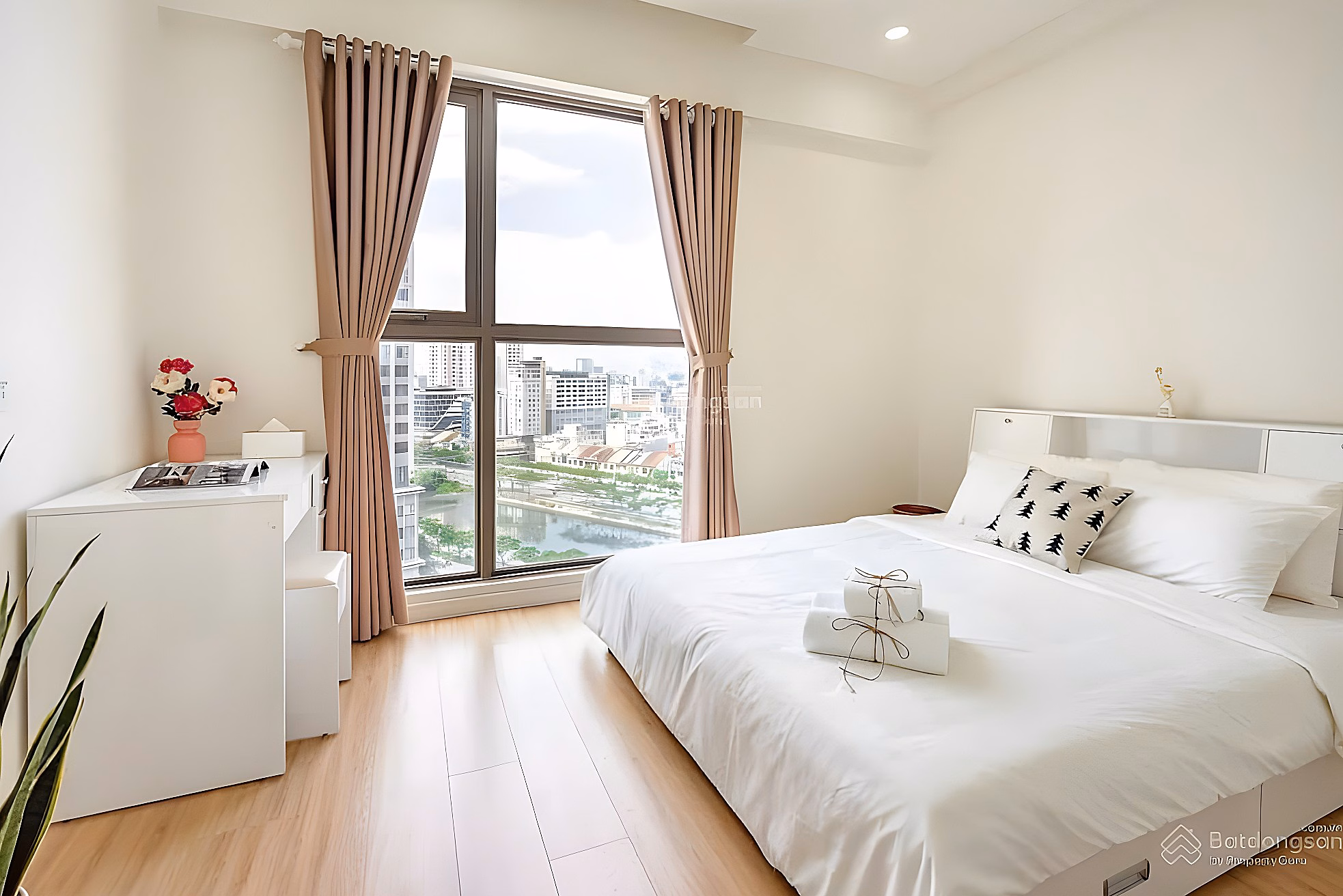 Apartment 48m2 Nguyen Binh Khiem, Ward 1, good price, ready to move in immediately - full house - live now or rent