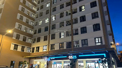 The owner needs a 2-bedroom corner apartment in Lavita Charm Thu Duc, fully furnished, ready to move in immediately