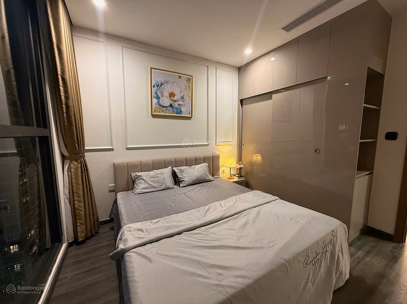 Owner sends for quick sale 1 bedroom apartment + R1.032701 49m2, villa view, price 3.65 billion Vinhomes Ocean Park