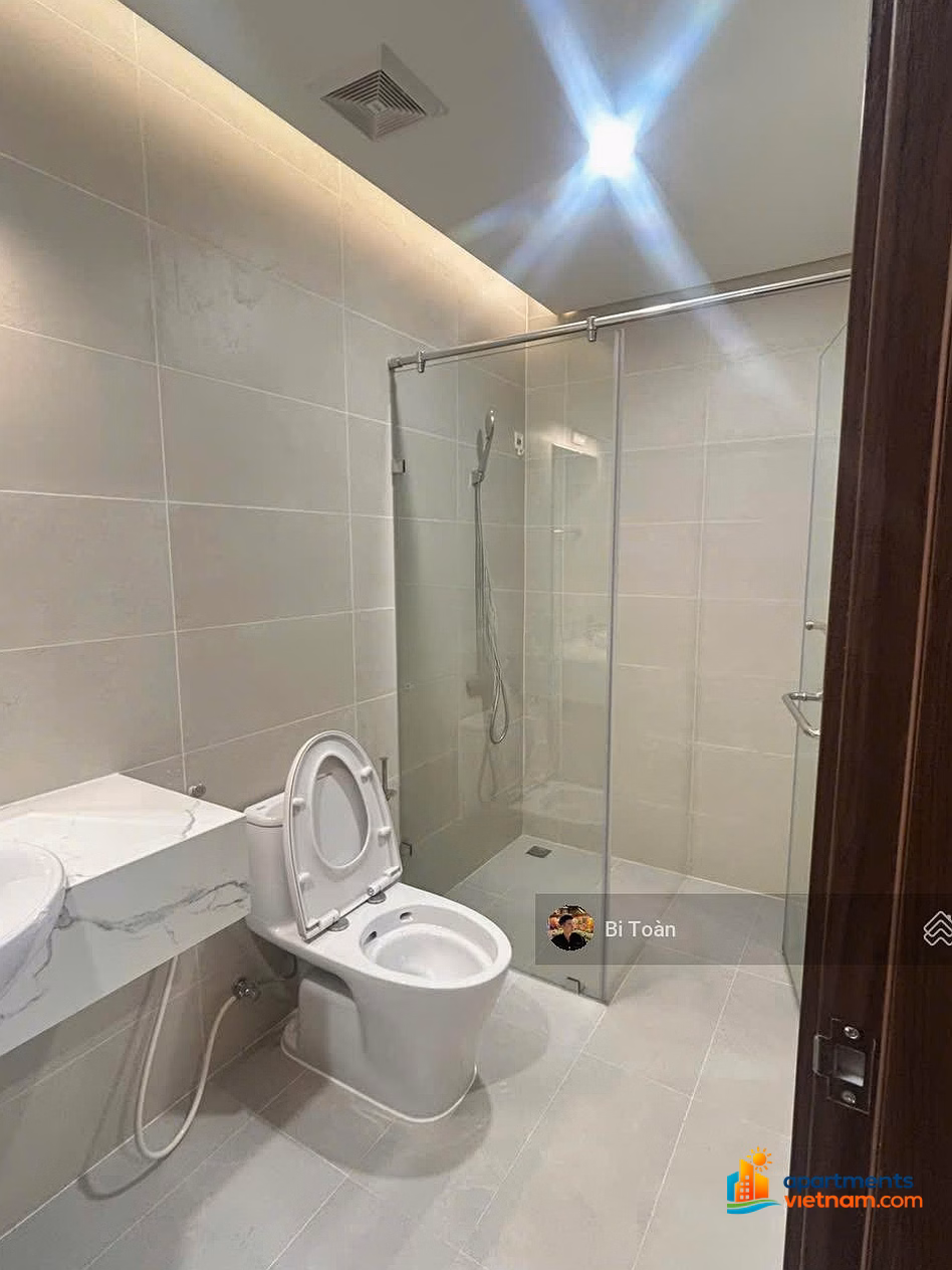 Unique CT2 Apartment with Direct River View and Sun Group Fireworks View – Best Price at 4.5 Billion VND