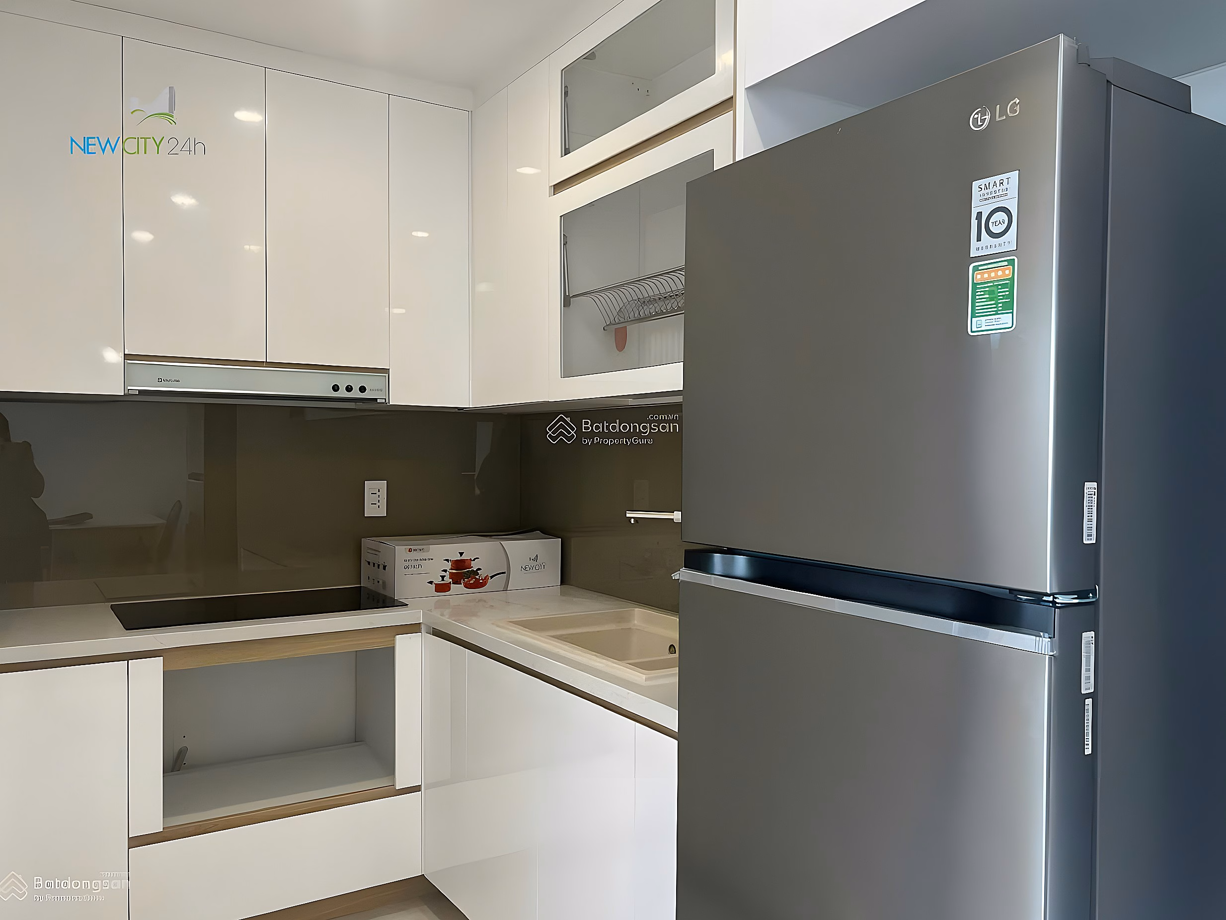 New City Thu Thiem 2 bedrooms, 2 bathrooms, good price, direct river view