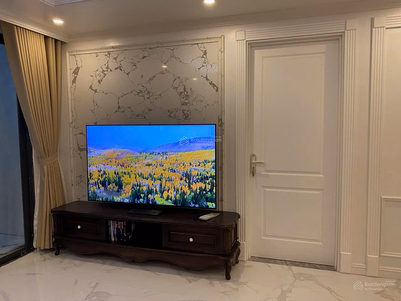 D' hotel apartment for rent. Le Roi Soleil 88m², new