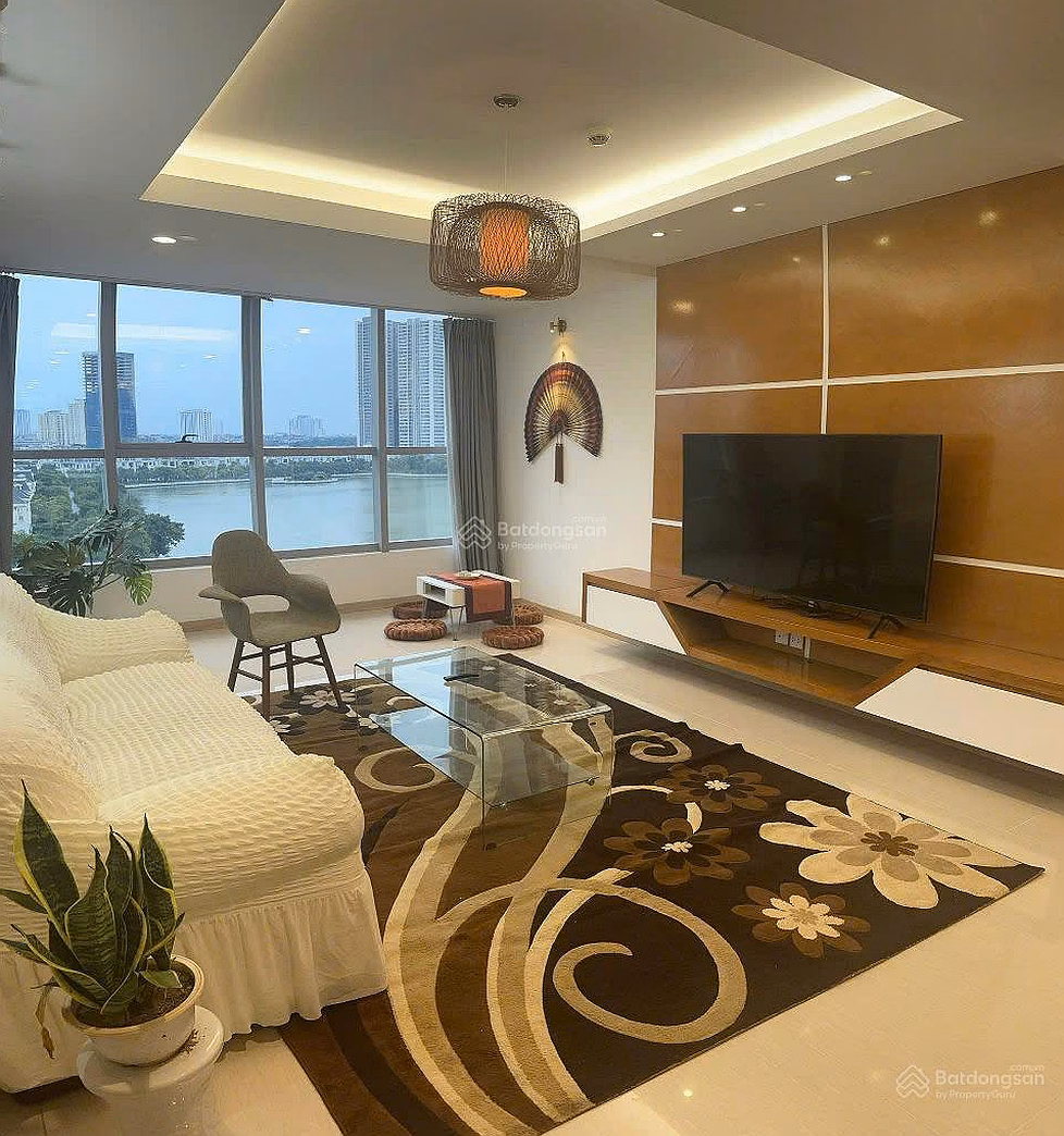 Owner sells Trang An Complex CC 98m2 3 bedrooms West Lake view 9.5 billion fully furnished, registered address: 0966 769 ***