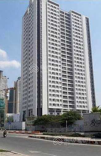 The owner offers to sell Riverside Nguyen Huu Canh apartment at a good price