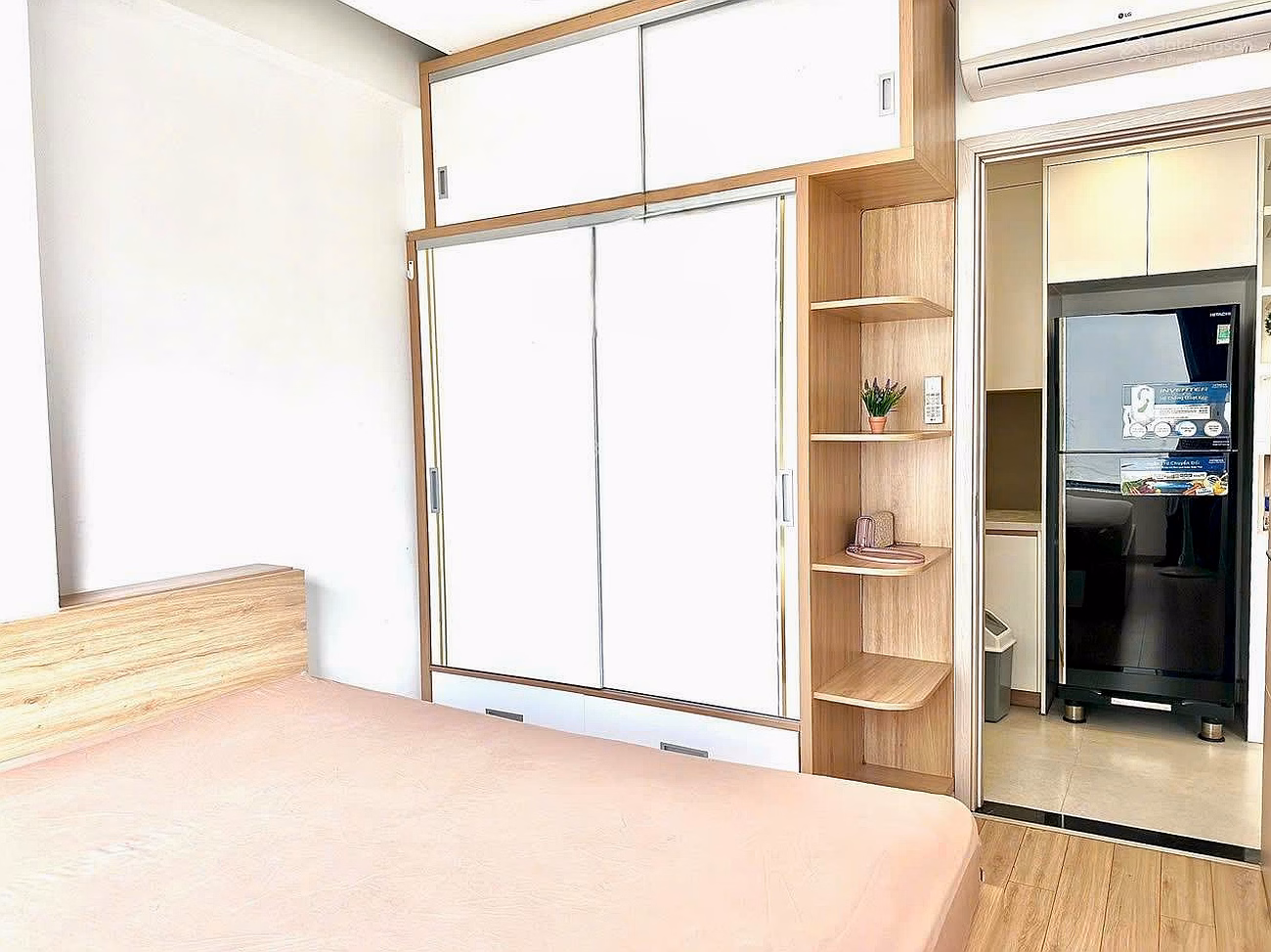 Mr. Trung - For sale CH New City 2BR - 2WC area 62m2, garden view fully furnished. Only: 6.4 billion all in