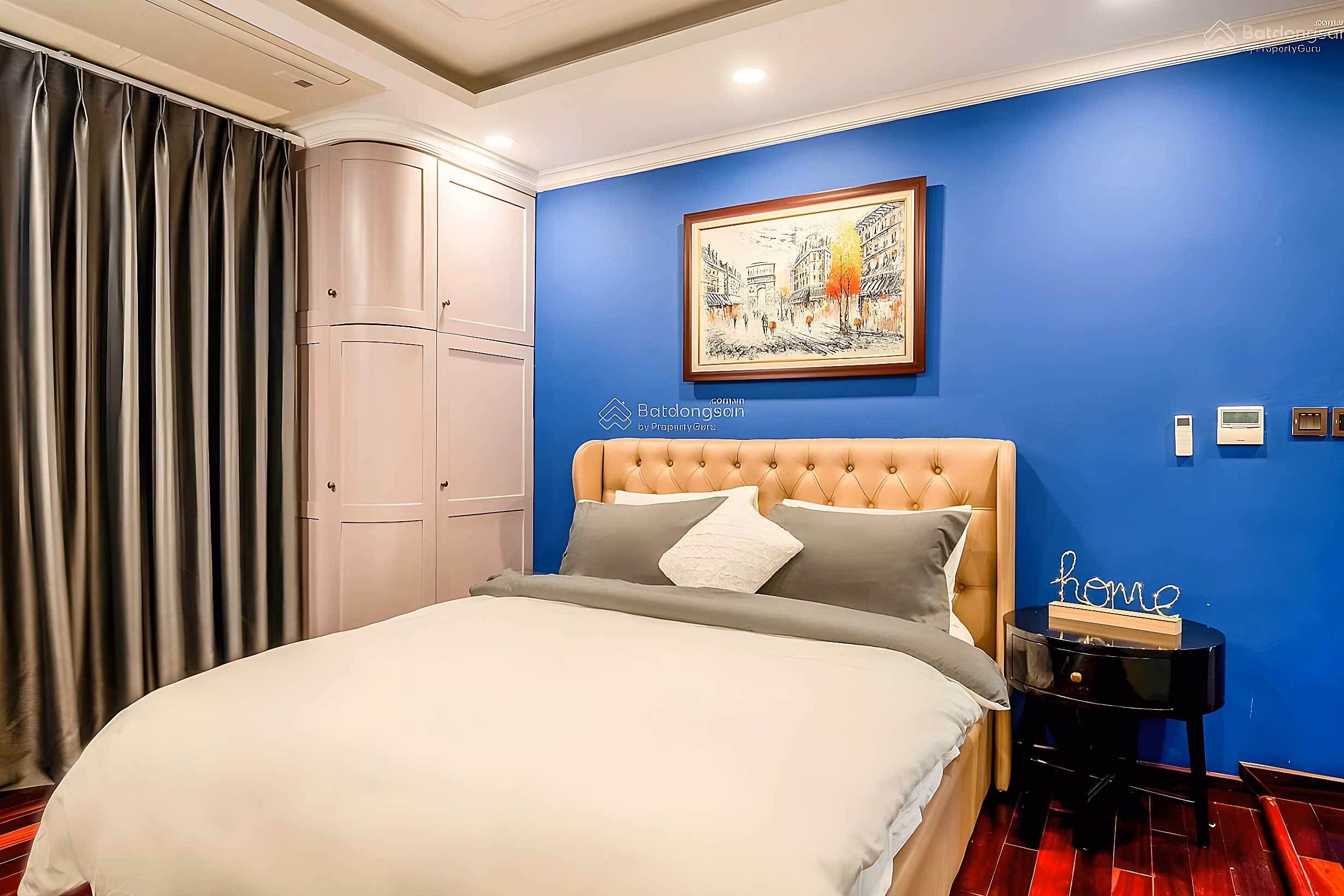 D'. Le Roi Soleil rare 3-bedroom apartment in West Lake priced from only 150 million/m2 fully furnished. 0914 772 ***