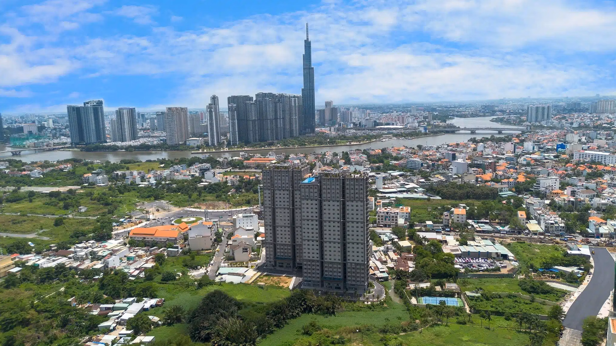 Beautiful goods - 3 bedrooms on the 11th floor, Southeast view, price 9 billion (including VAT), pay 30% and receive housing immediately