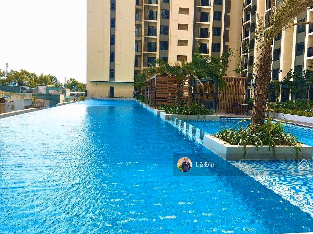 The owner is stuck with money and quickly sells 2 bedrooms, 2 bathrooms in Ha Do Centrosa District 10, price reduced by 1 billion in January***