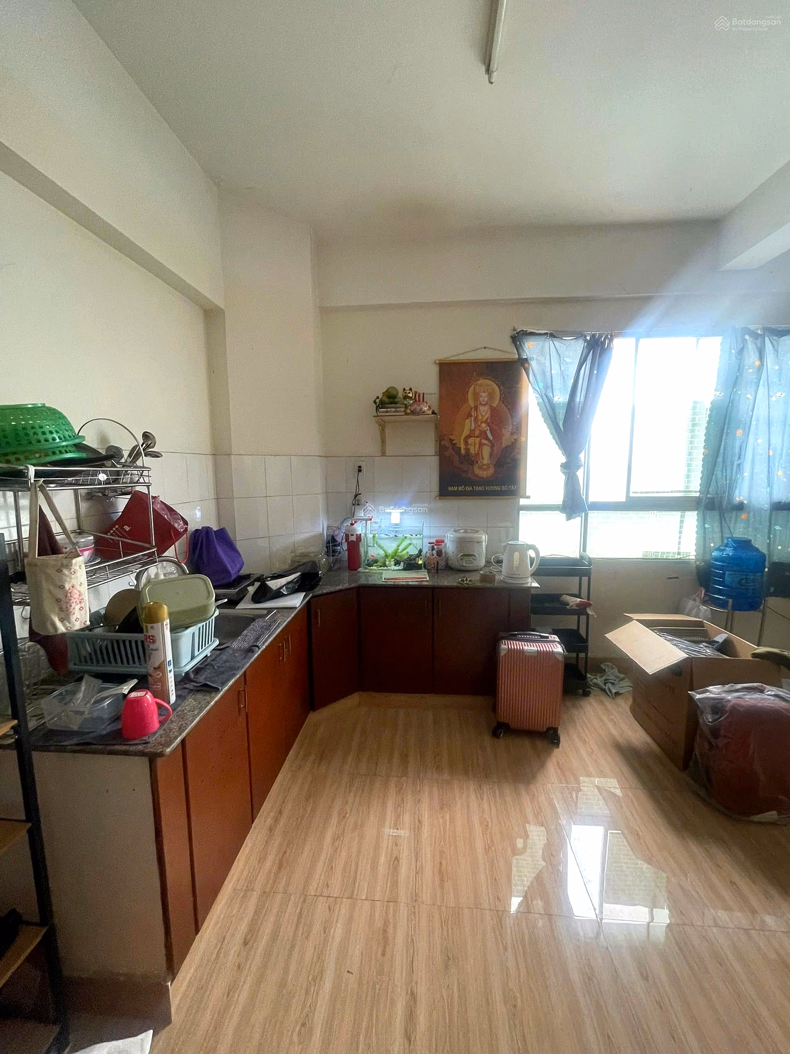 Him Lam Ba To apartment for sale, P7, District 8, area: 83m2, 3 bedrooms, 3 bathrooms, spacious and airy house, stairs