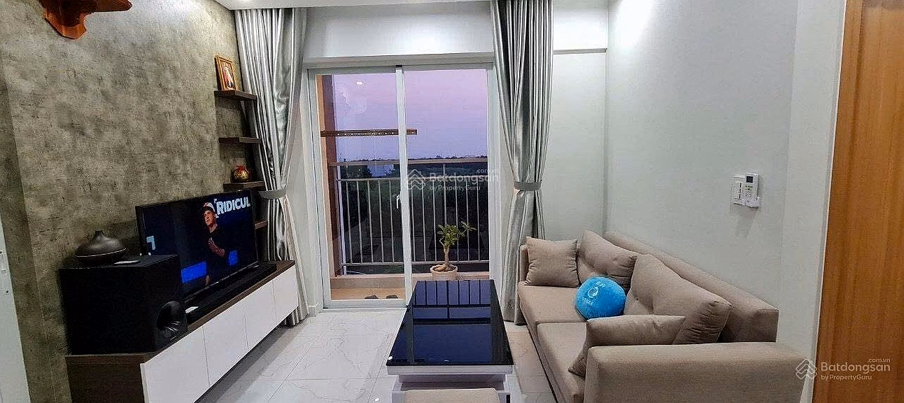 Owner needs to sell CH Conic Riverside 50m2, 1 bedroom, 1 bathroom, price 2,550 (SH) bank support 80% 0787 452 ***