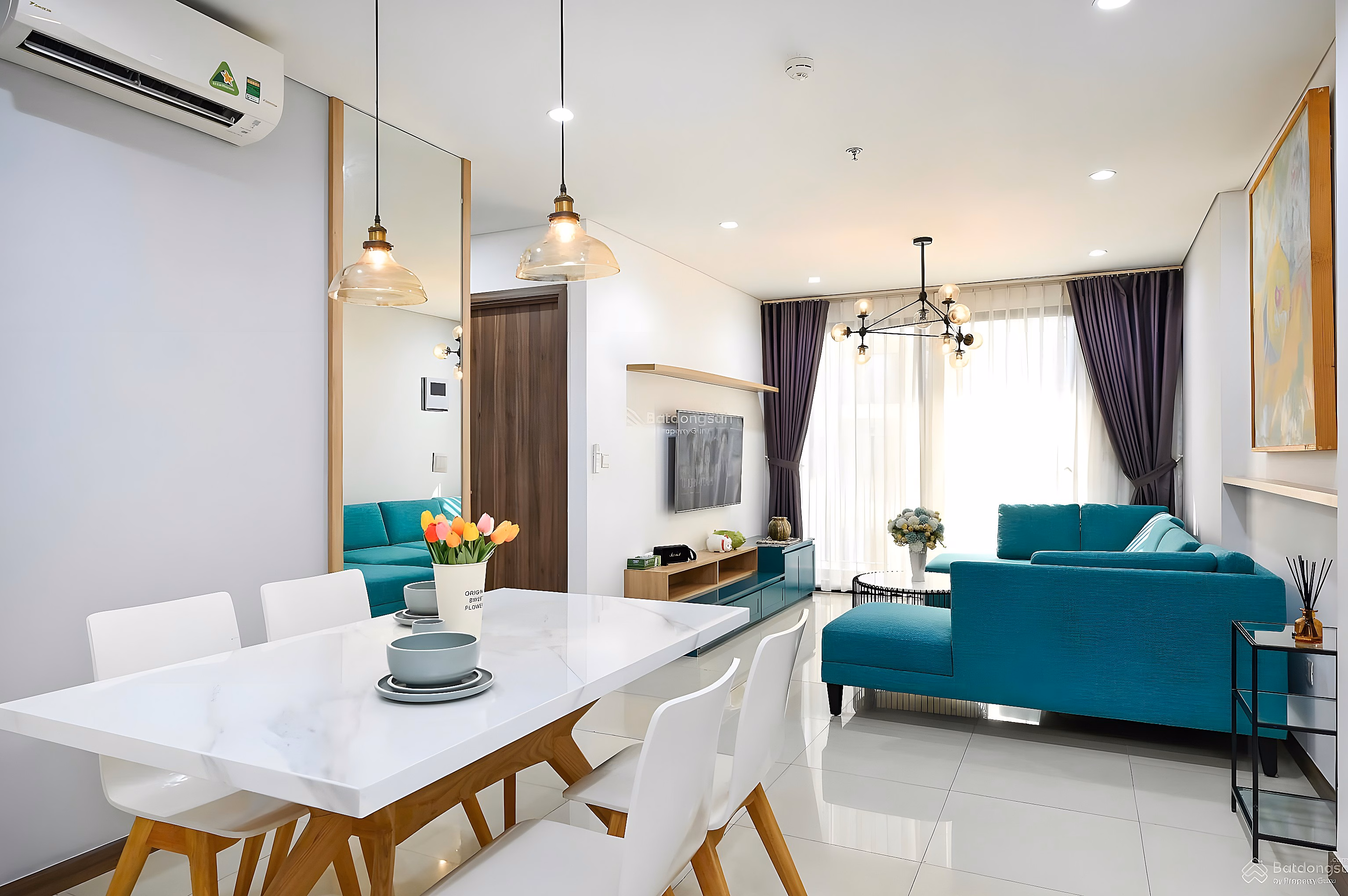 Apartment for rent with 3 bedrooms, 2 bathrooms, 108m2 plus 20m2 garden at HaDo Centrosa Garden, 30 million, District 10, HCM