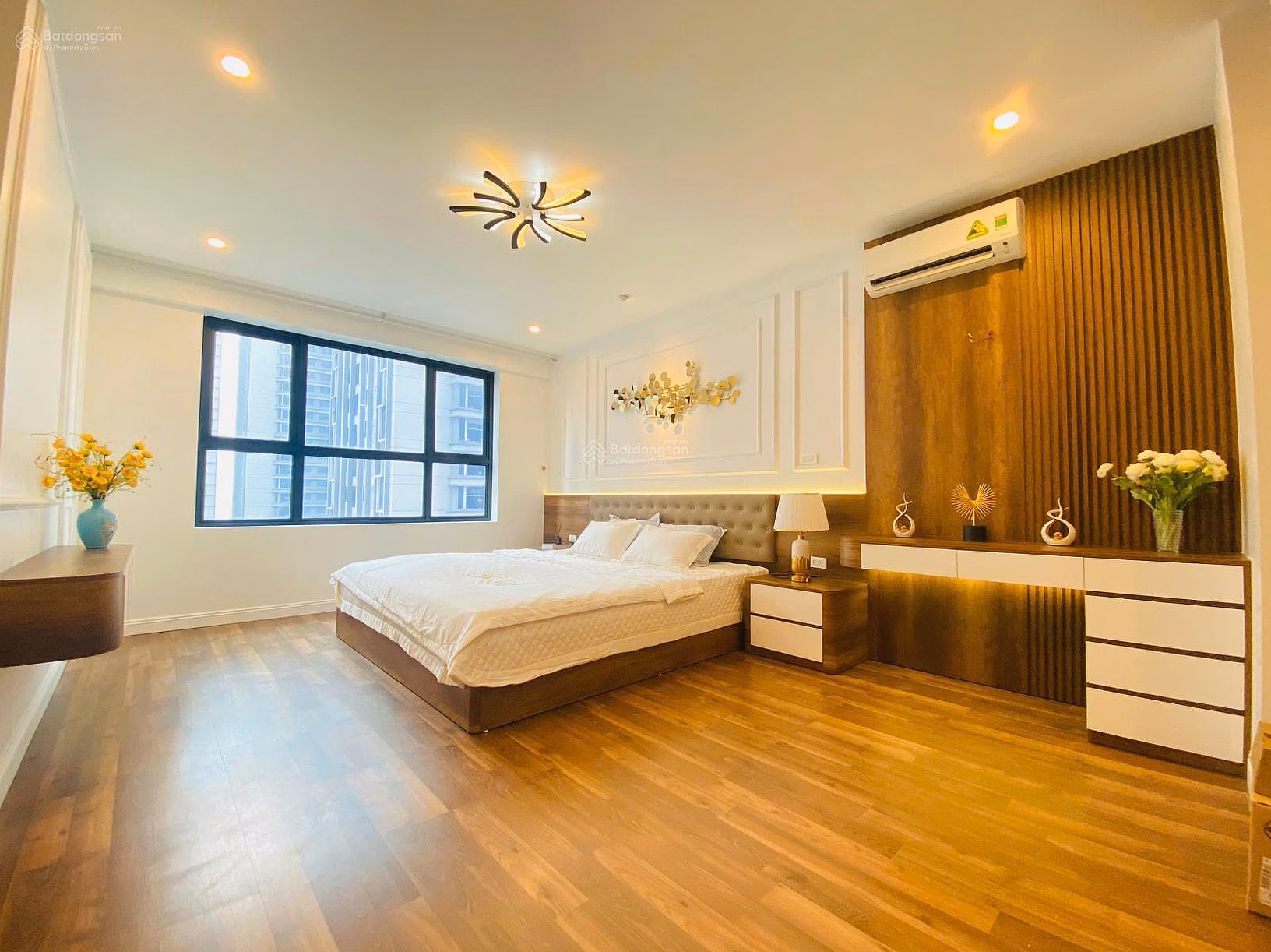 For sale by owner CH Green Diamond - 93 Lang Ha 140m2 3 bedrooms - 125 million/m2 full house, lake view, registered address: 0966 769 ***
