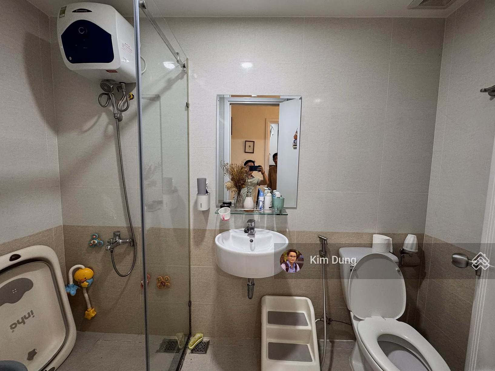 Selling 2 bedroom, 2 bathroom apartment for 3 billion baht