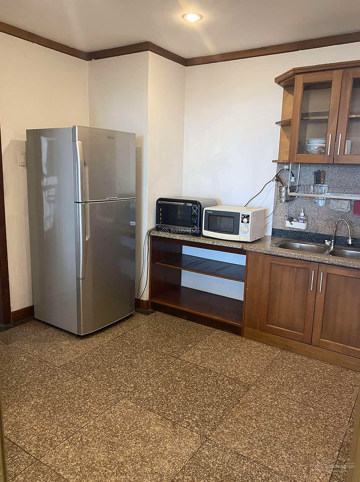 Cheap price for urgent sale of Giai Viet apartment 150m2, 3 rooms 2 bathrooms with red book for only 6 billion5