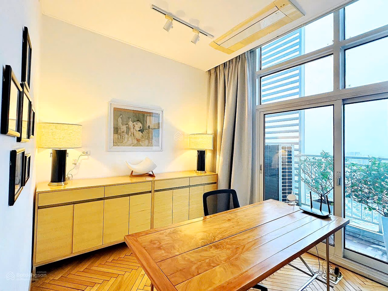 For sale by owner 100m2 - 3N2VS 8 billion CC Green Stars - 234 Pham Van Dong, full house, lake view: 0966 769 ***