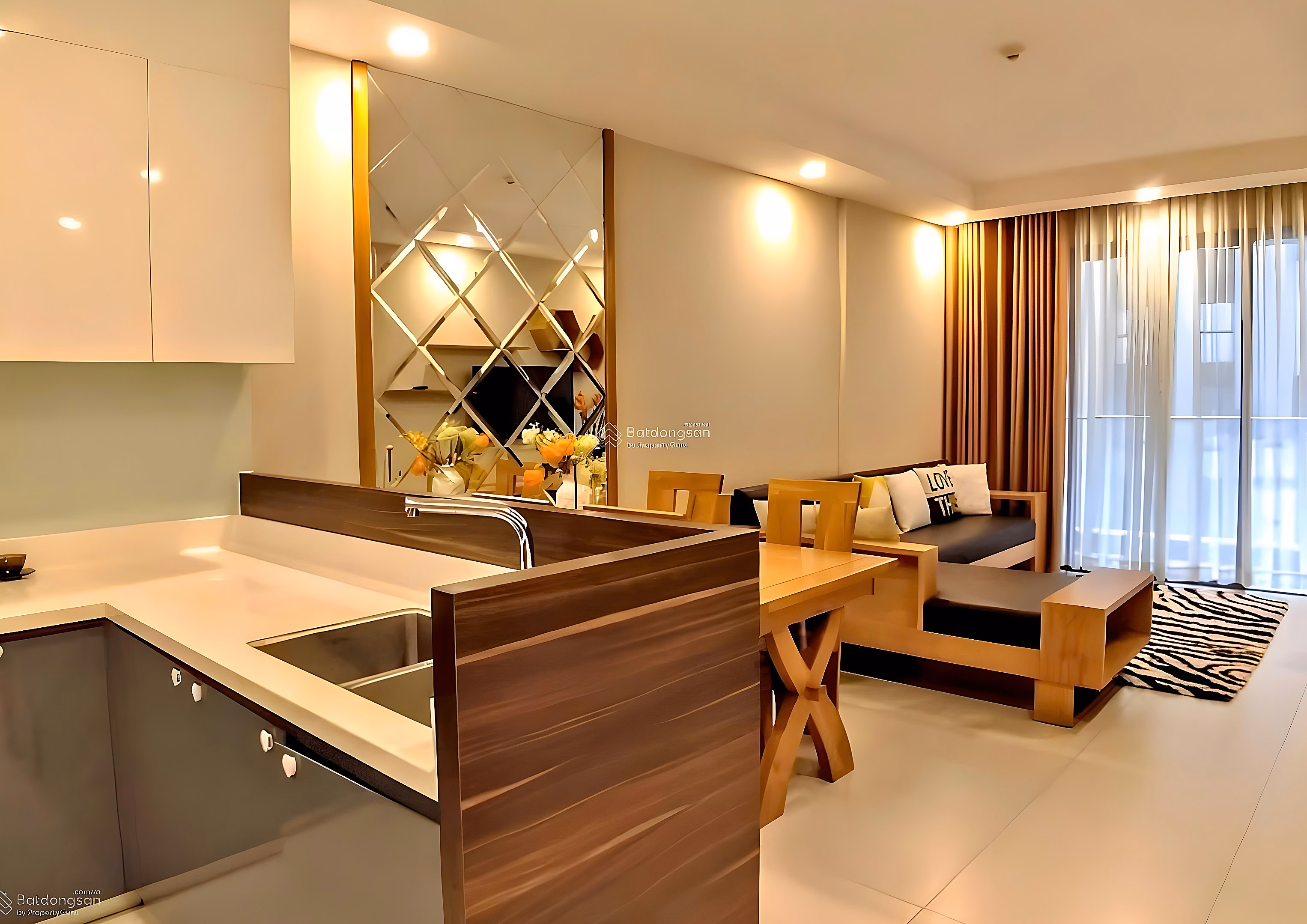 Loss-cutting corner apartment on Le Quang Dinh 50m² 2 bedrooms SHR/full NT luxury loan support 80%/rent 15 million, ready to live