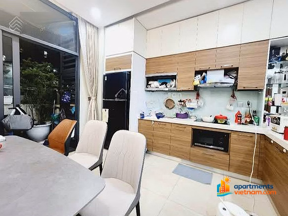 Selling 3 bedroom, 2 bathroom, 95m2, 11 billion at Trang An Complex, Cau Giay, Hanoi