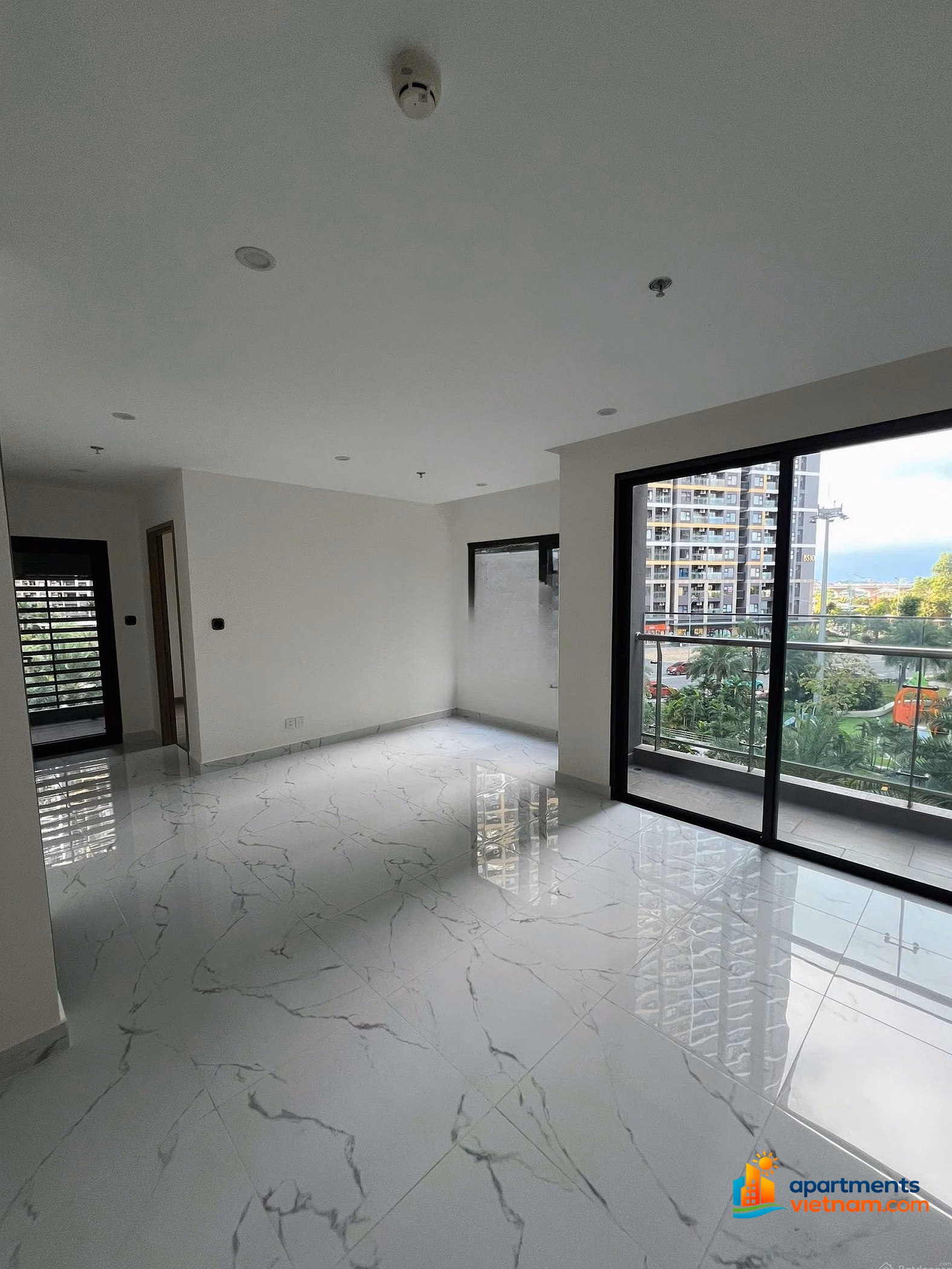Selling 2 bedroom + BS12 Beverly Solari apartment - cool view - Pink book ready - Price 3,850 billion (all included)