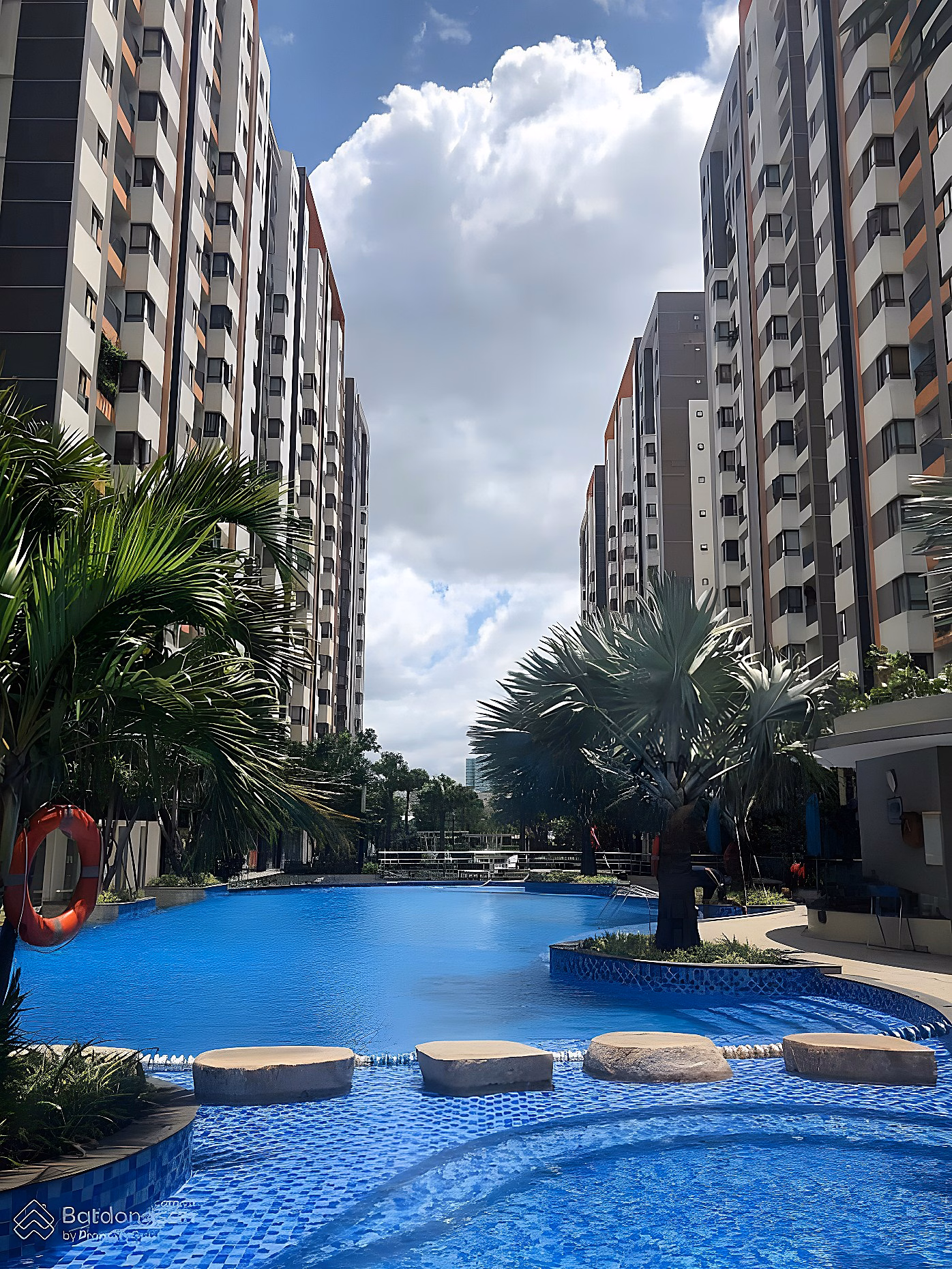 Him Lam Phu An apartment for sale with pool view - pink book - 70m2 - Call Thao 0776 943 ***