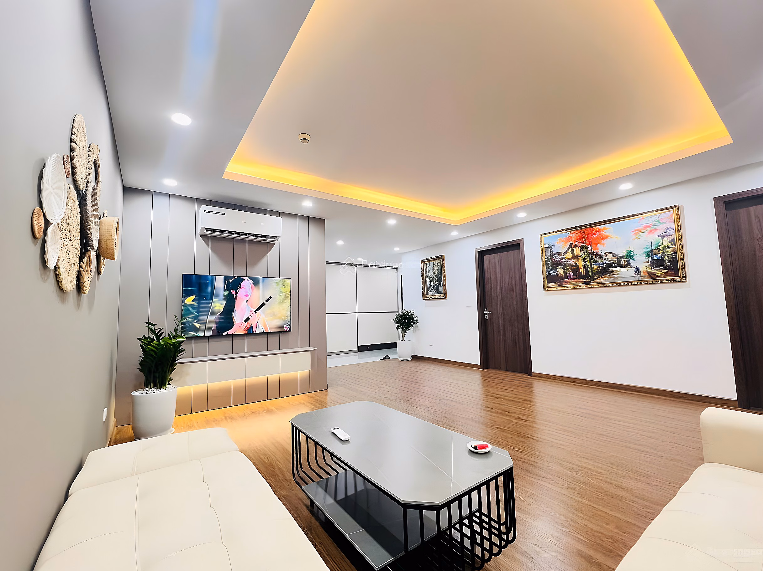 Apartment for sale with 2 bedrooms + 2 bathrooms, 65m2, price 6.4 billion at Handi Resco Le Van Luong Contact: 0971 864 ***