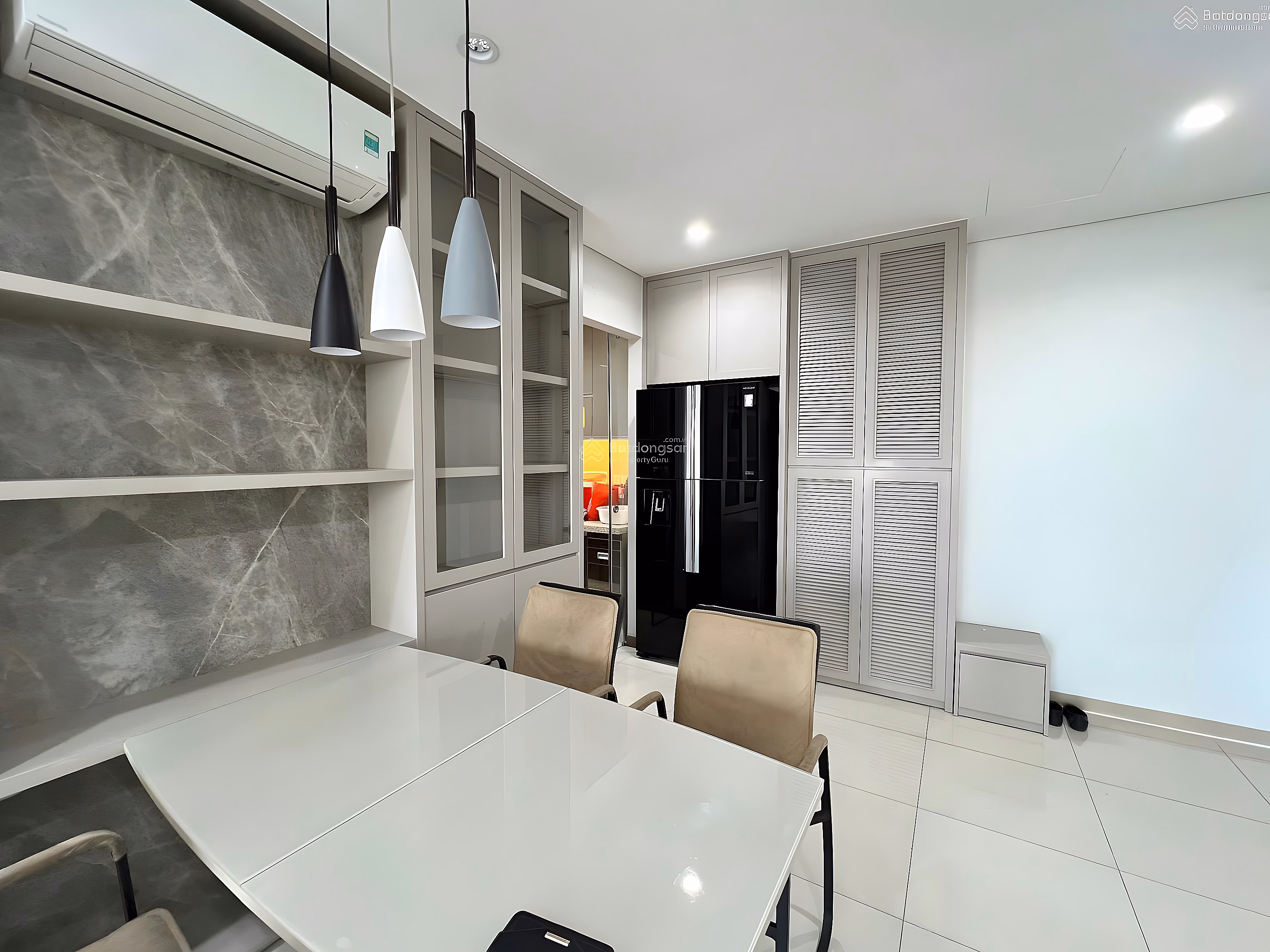 Real news] 3 bedroom 2 bathroom apartment for rent | Extremely beautiful view | Newly renovated house